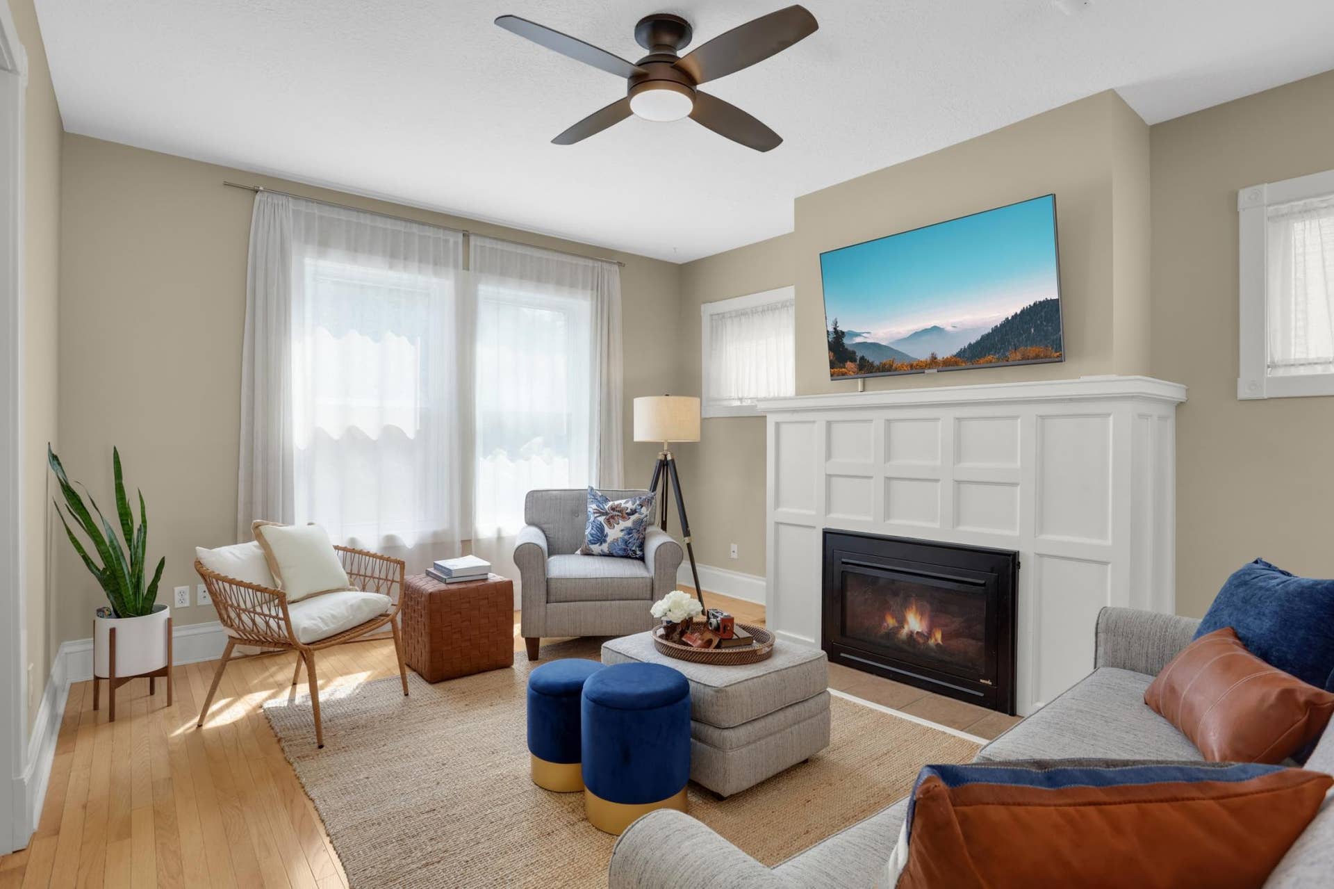 1117 Portland Avenue, 96, Saint Paul, MN 55104 Completely renovated in the early 2000s, this home features a modern layout with open concept main level. Note the great natural light throughout
