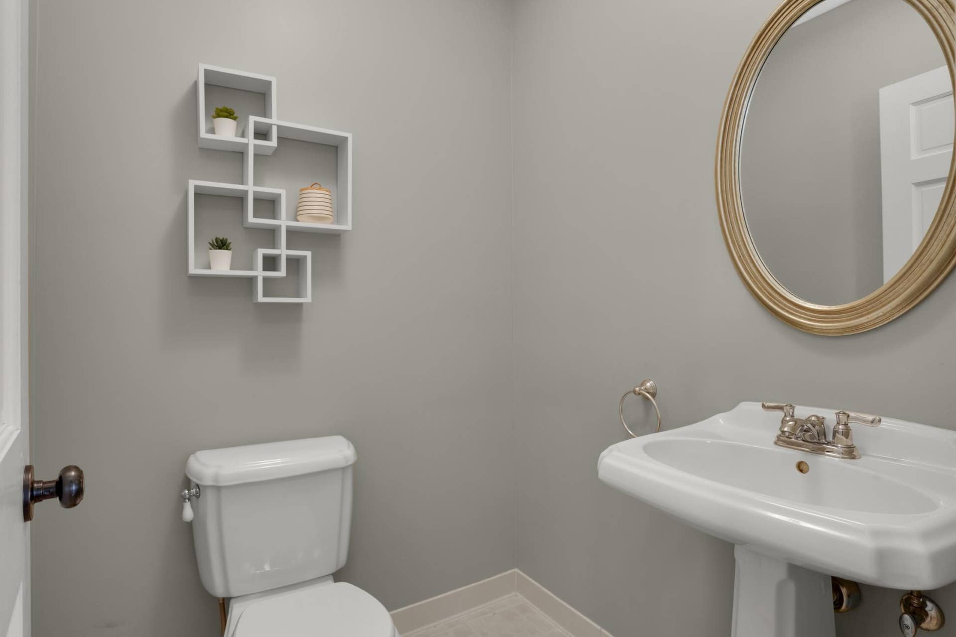 1117 Portland Avenue, 96, Saint Paul, MN 55104 Convenient main floor half bath - a must for modern living!