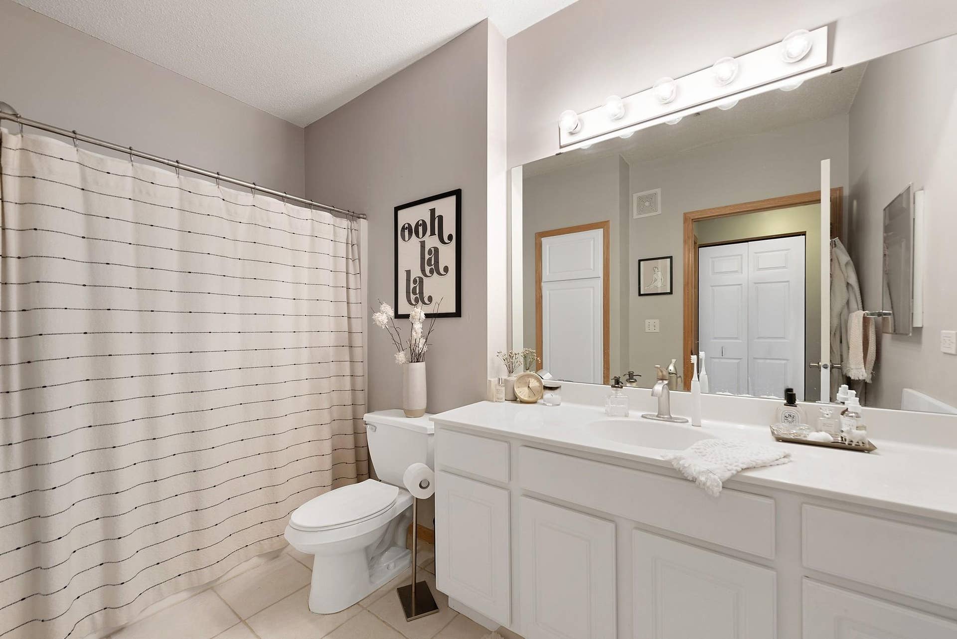 660 N 2nd Street, #305, 59, Minneapolis, MN 55401 660 N 2nd Street, #305, 59, Minneapolis, MN 55401