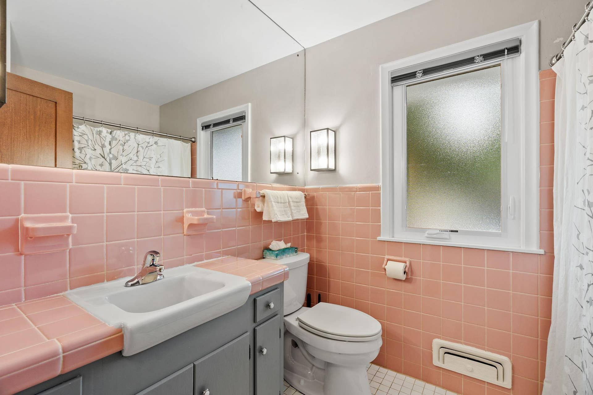 Main level bathroom