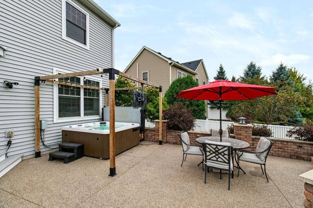 8547 Kirkwood Lane N, Maple Grove, MN 55369 IMG_1229-HDR.jpg