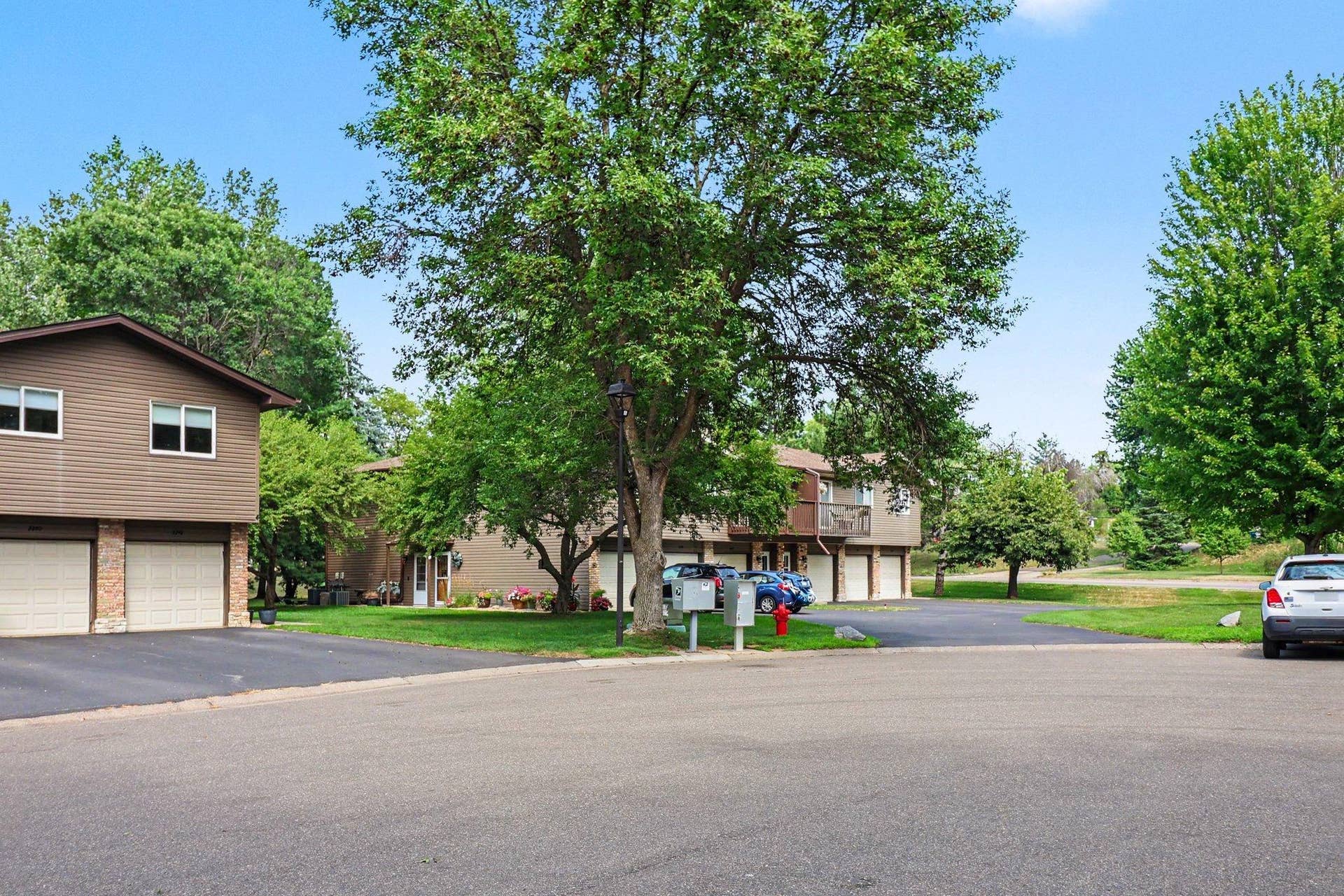 2227 Pinehurst Street, Stillwater, MN 55082 2227 Pinehurst Street, Stillwater, MN 55082