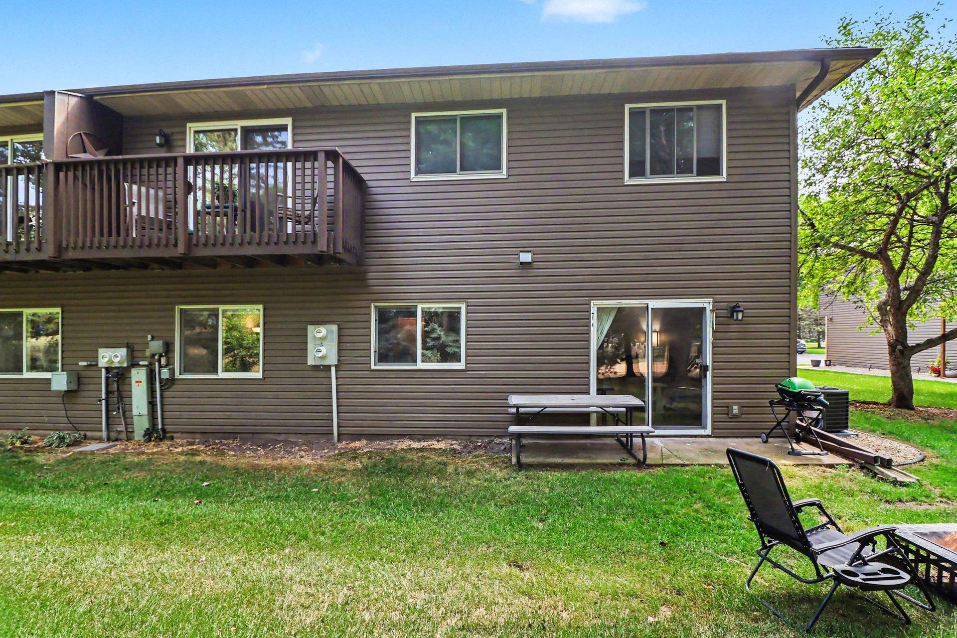 2227 Pinehurst Street, Stillwater, MN 55082 2227 Pinehurst Street, Stillwater, MN 55082