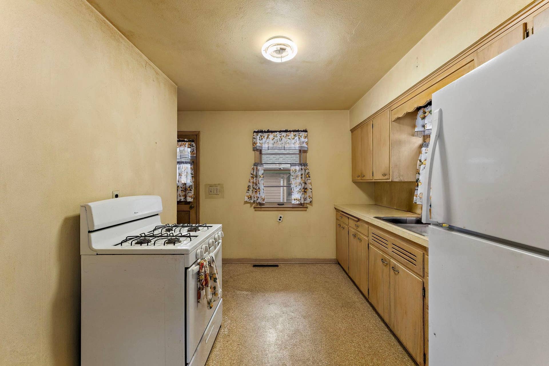 1590 Payne Avenue, 98, Saint Paul, MN 55130 1590 Payne Avenue, 98, Saint Paul, MN 55130