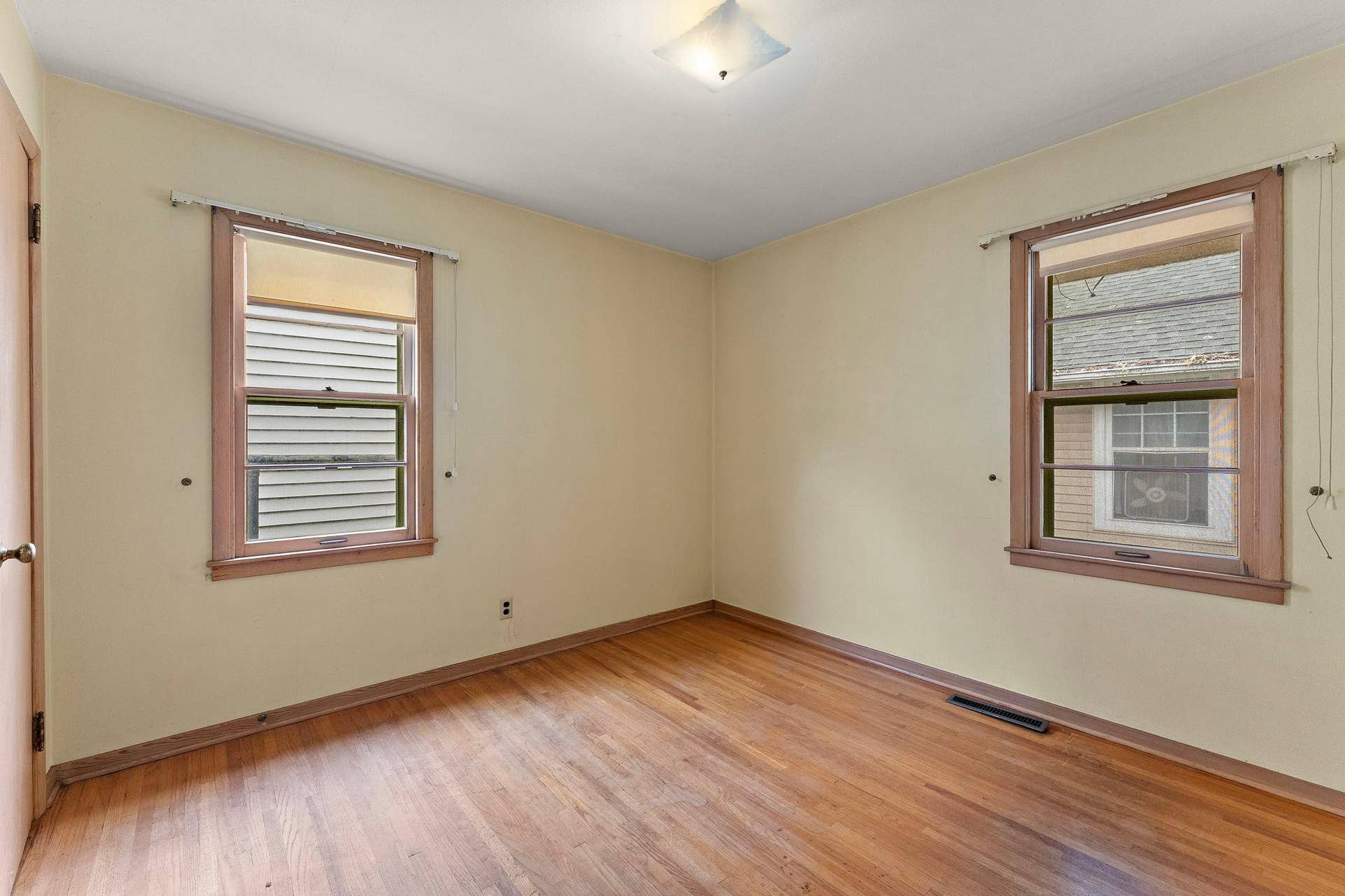 1590 Payne Avenue, 98, Saint Paul, MN 55130 1590 Payne Avenue, 98, Saint Paul, MN 55130