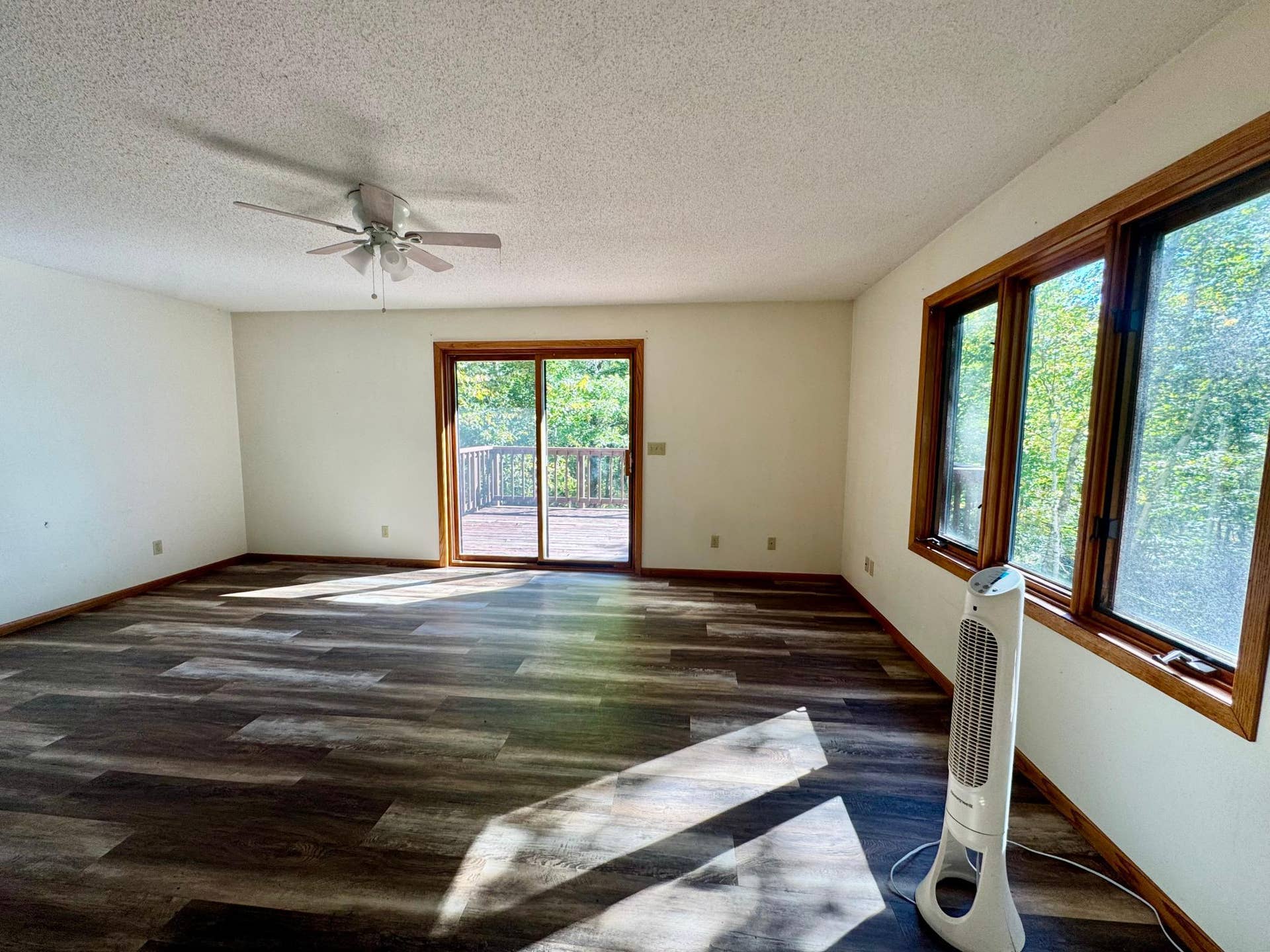 5150 Sherman Drive NE, Bemidji, MN 56601 Livingroom 1