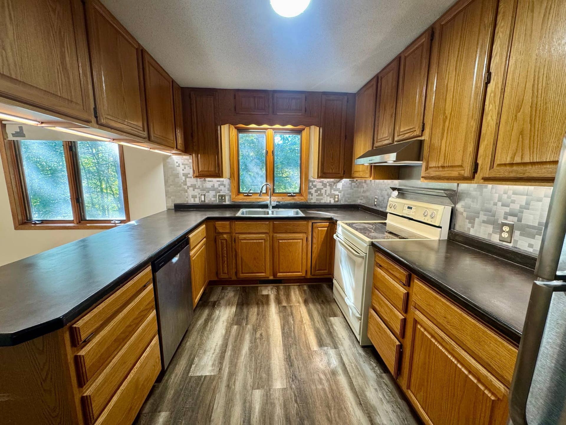 5150 Sherman Drive NE, Bemidji, MN 56601 Kitchen 2