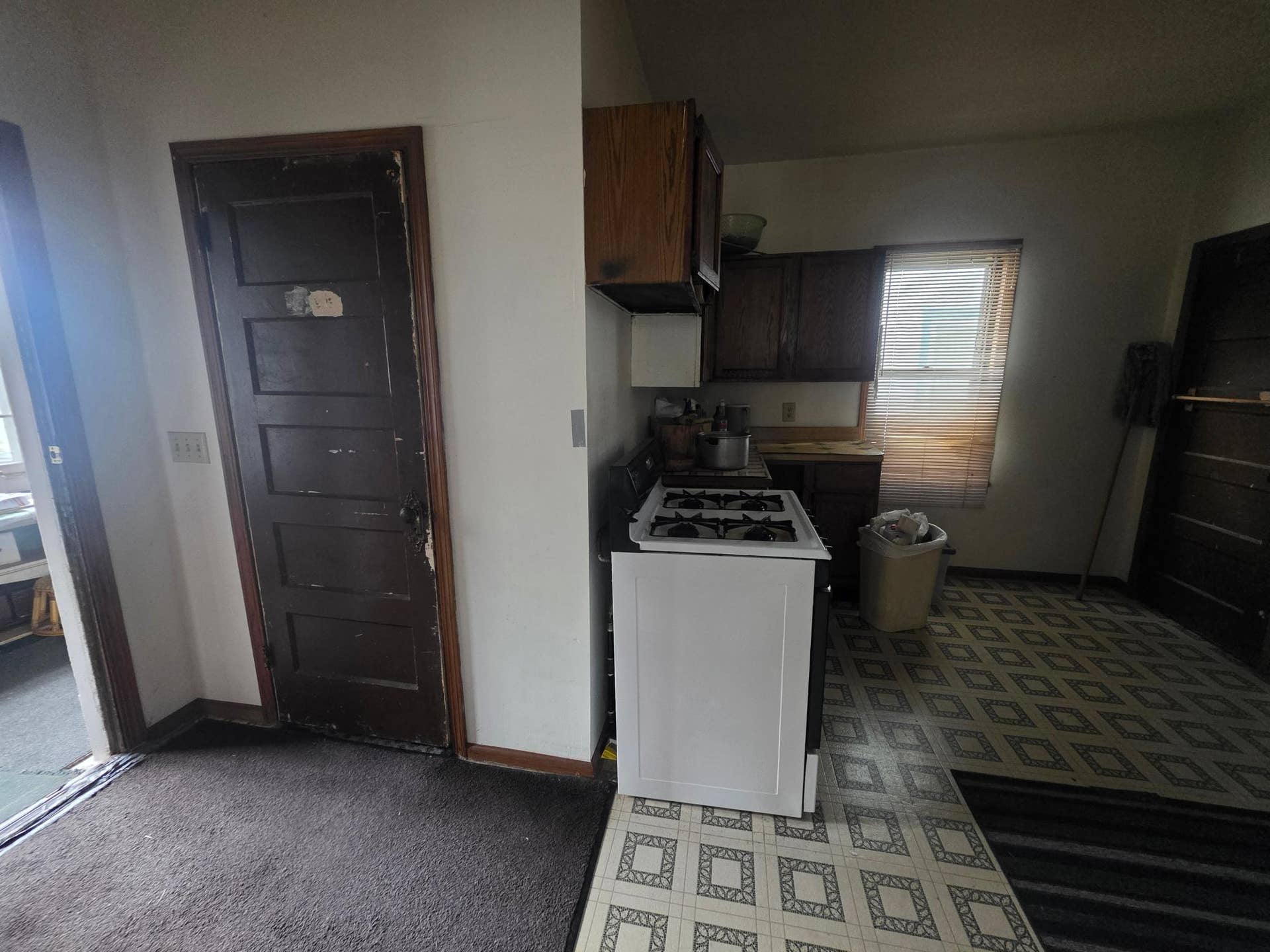 781 Lawson Avenue E, 98, Saint Paul, MN 55106 781 Lawson ave e (13).jpg