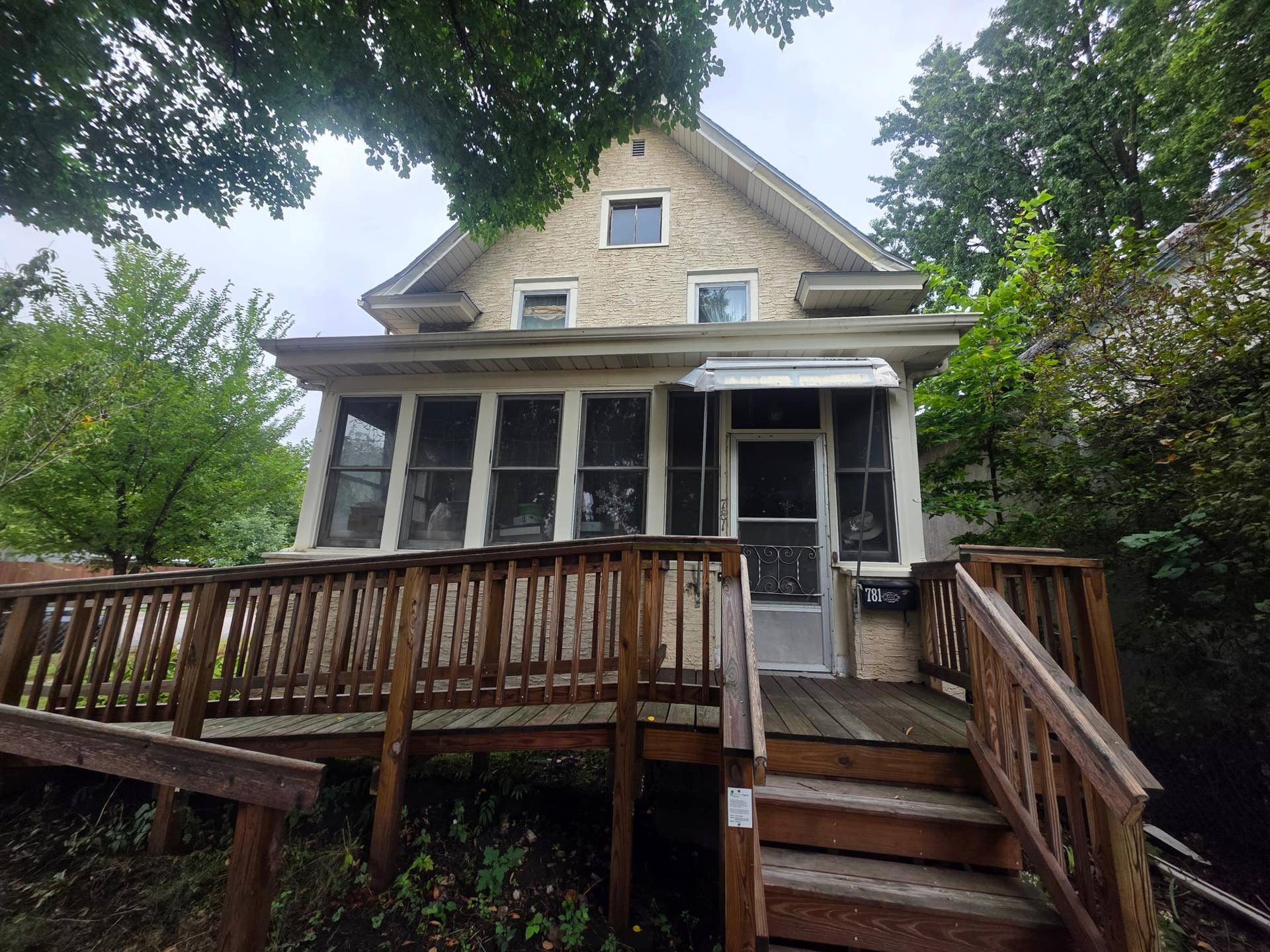 781 Lawson Avenue E, 98, Saint Paul, MN 55106 781 Lawson ave e (20).jpg