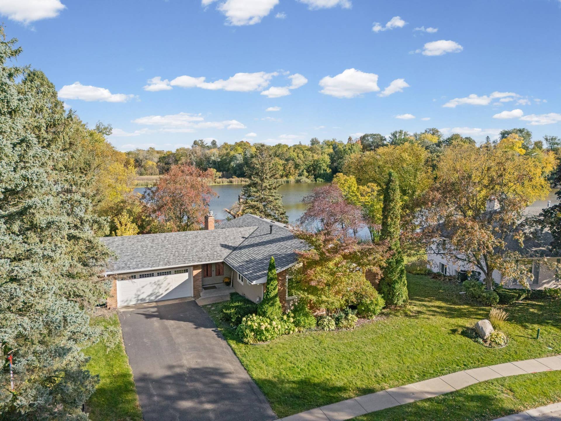 10243 Rich Road, Bloomington, MN 55437 10243 Rich Road, Bloomington, MN 55437