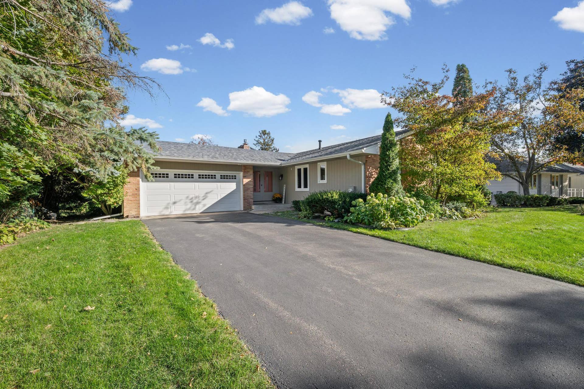 10243 Rich Road, Bloomington, MN 55437 10243 Rich Road, Bloomington, MN 55437
