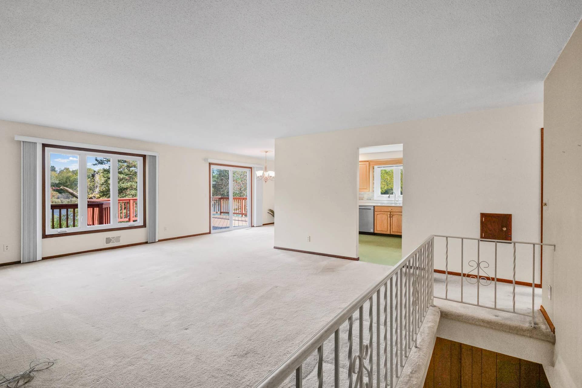 10243 Rich Road, Bloomington, MN 55437 10243 Rich Road, Bloomington, MN 55437
