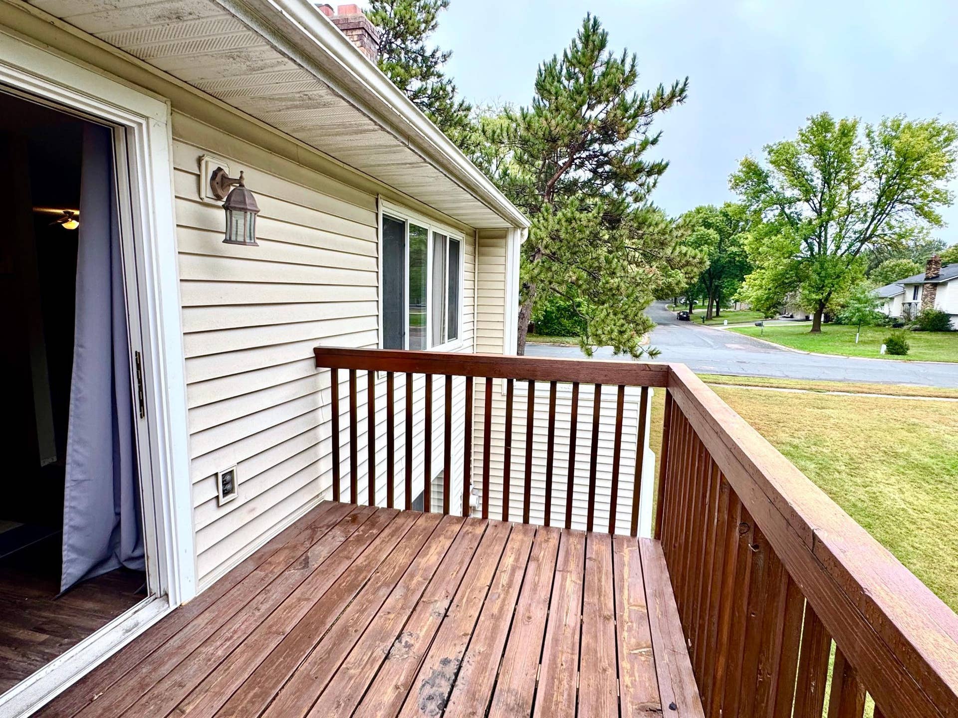 10498 Yorktown Lane N, Maple Grove, MN 55369 Main level deck view 2.jpeg