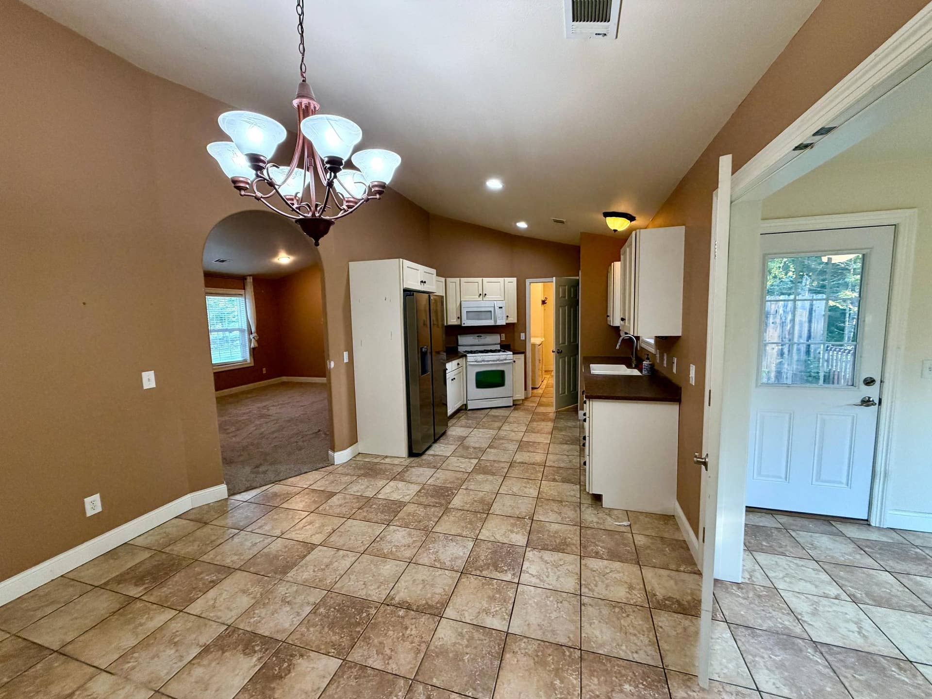 5546 Goranson Court NW, Bemidji, MN 56601 Kitchen & Dining.jpeg