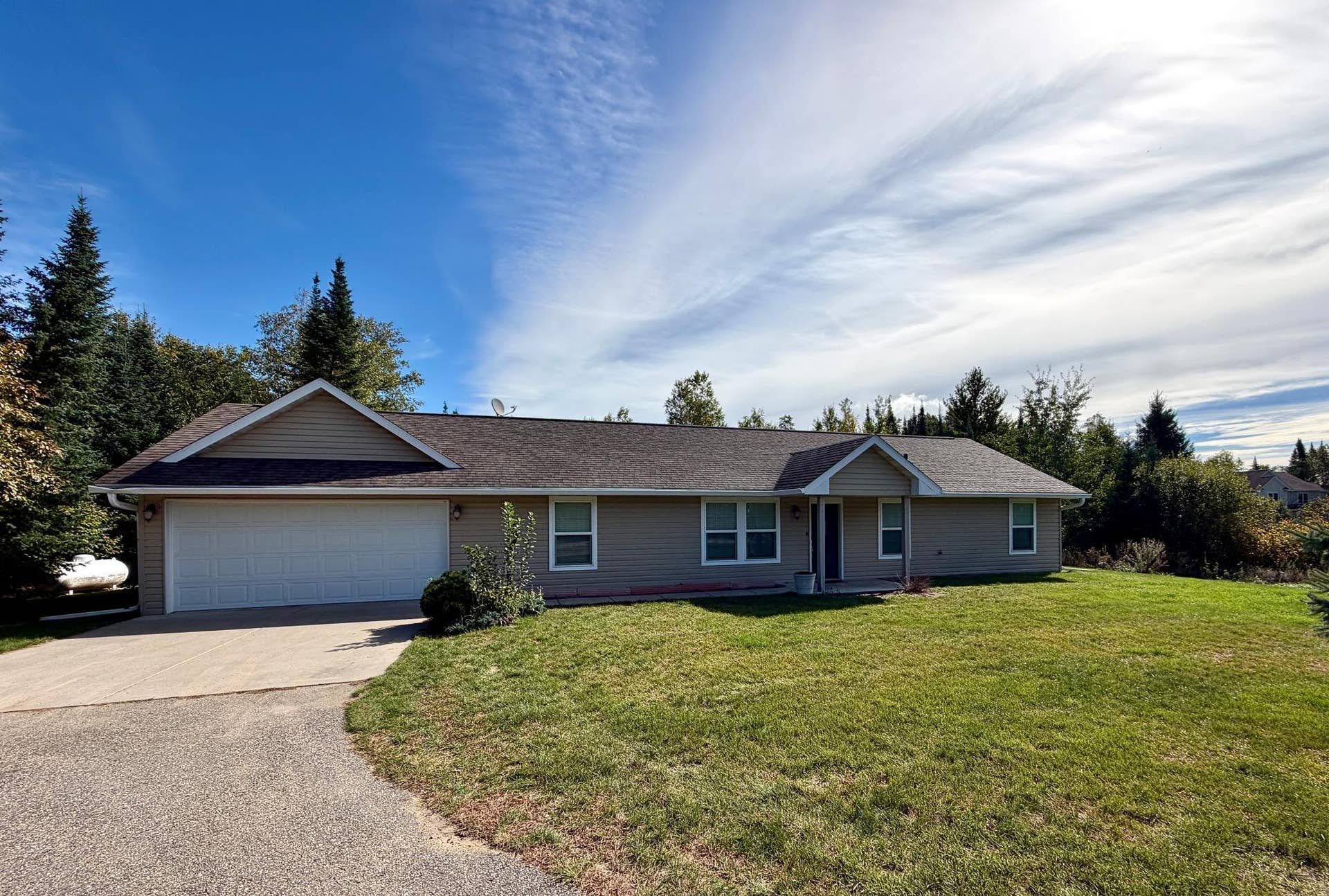 5546 Goranson Court NW, Bemidji, MN 56601 Front View.jpeg
