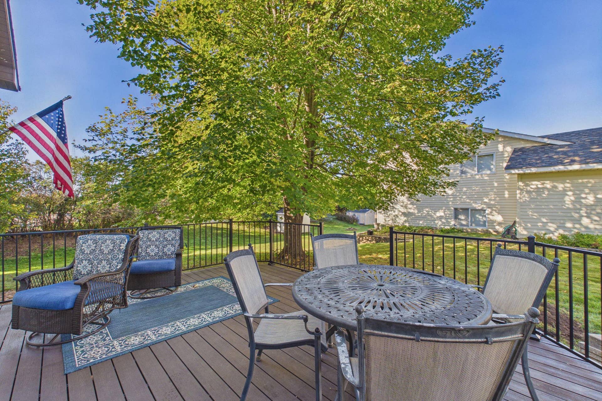 7081 Upper 36th Street N, Oakdale, MN 55128 Deck.jpg