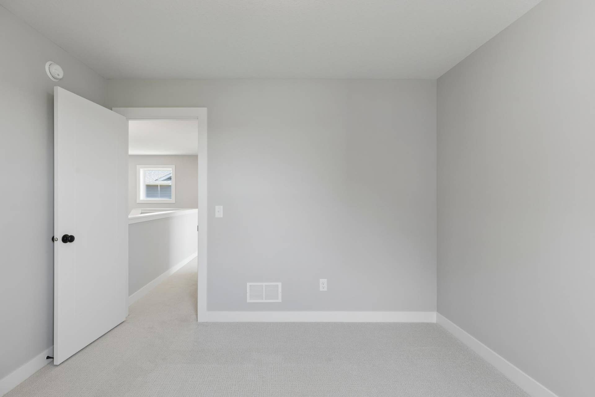 10409 Blackmoor Road, Woodbury, MN 55129 One of four bedrooms (photo of actual listing).