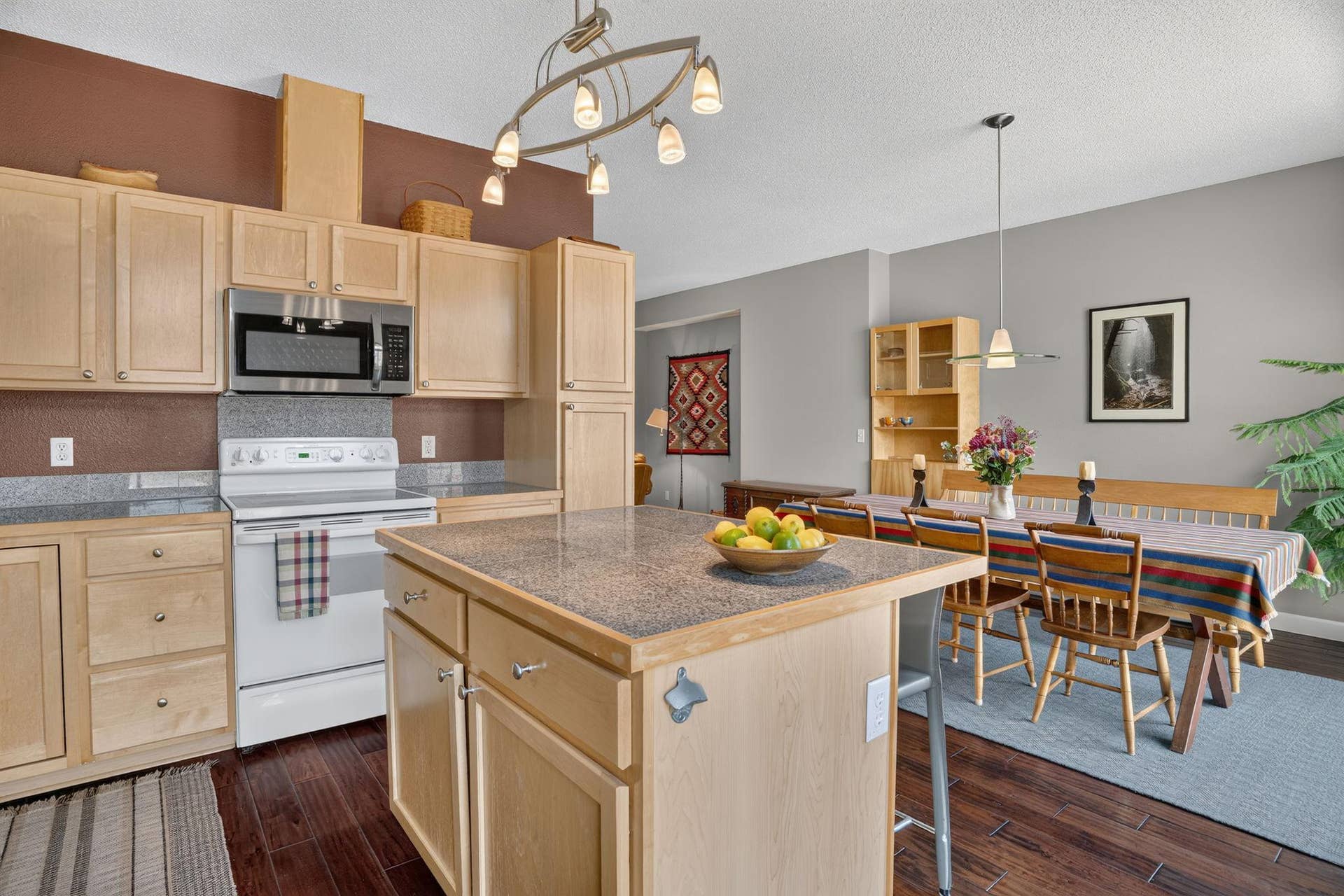 20-web-or-mls-DSC09781.jpg