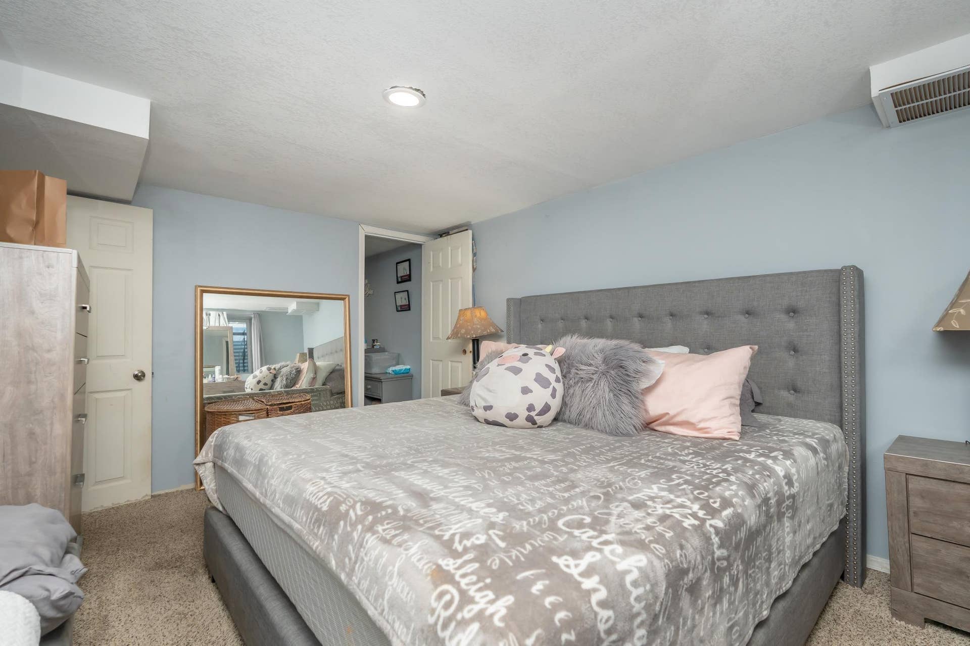 1809 Jackson Street, Maplewood, MN 55117
