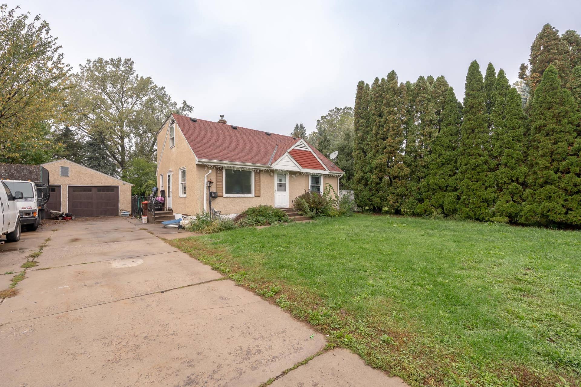 1809 Jackson Street, Maplewood, MN 55117