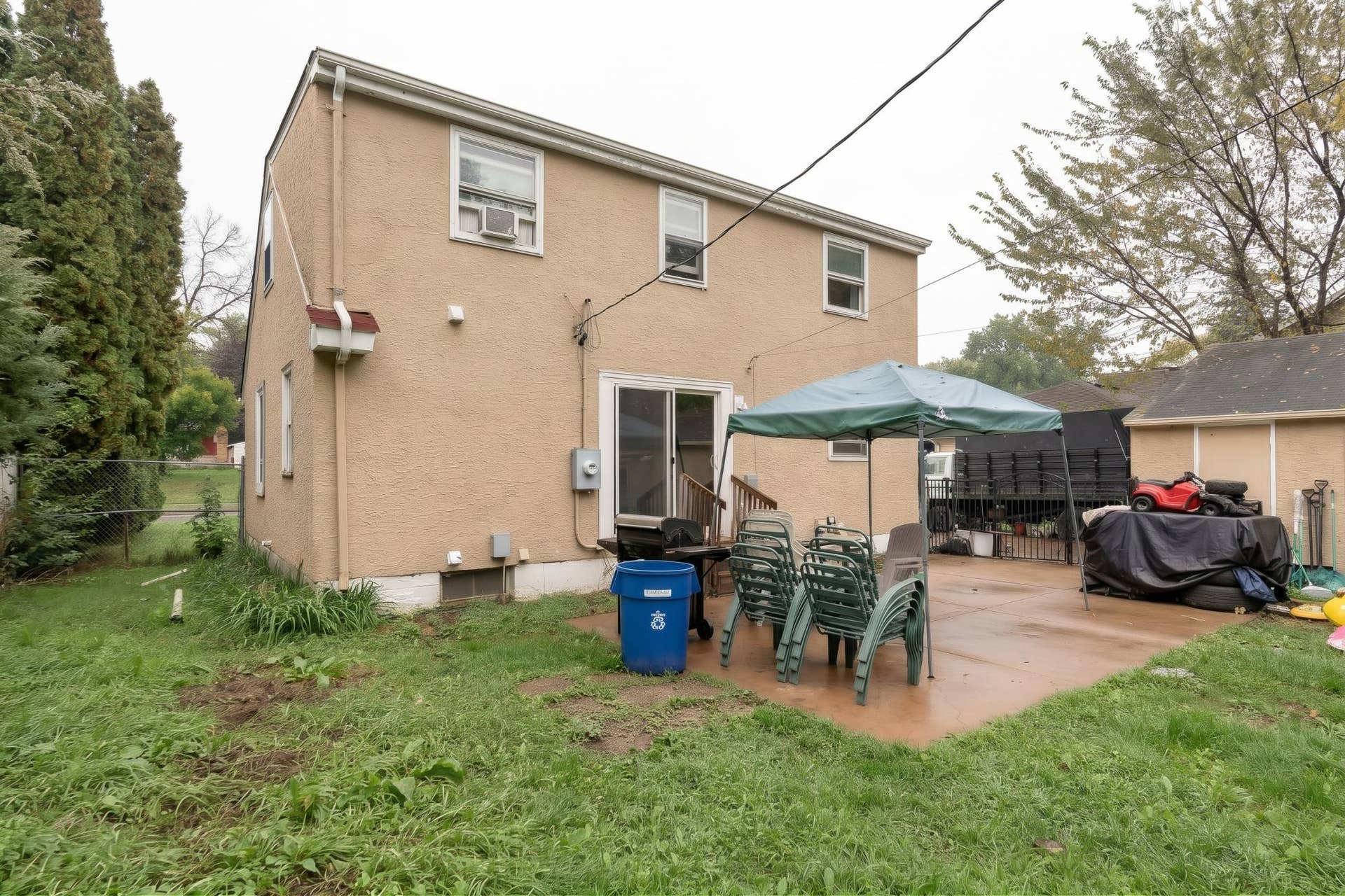1809 Jackson Street, Maplewood, MN 55117