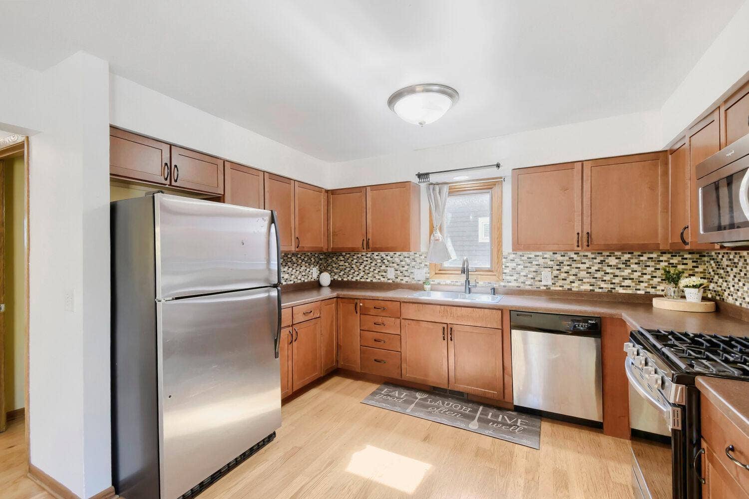 2729 N 3rd Street - Web Quality - 016 - 16 Kitchen.jpg