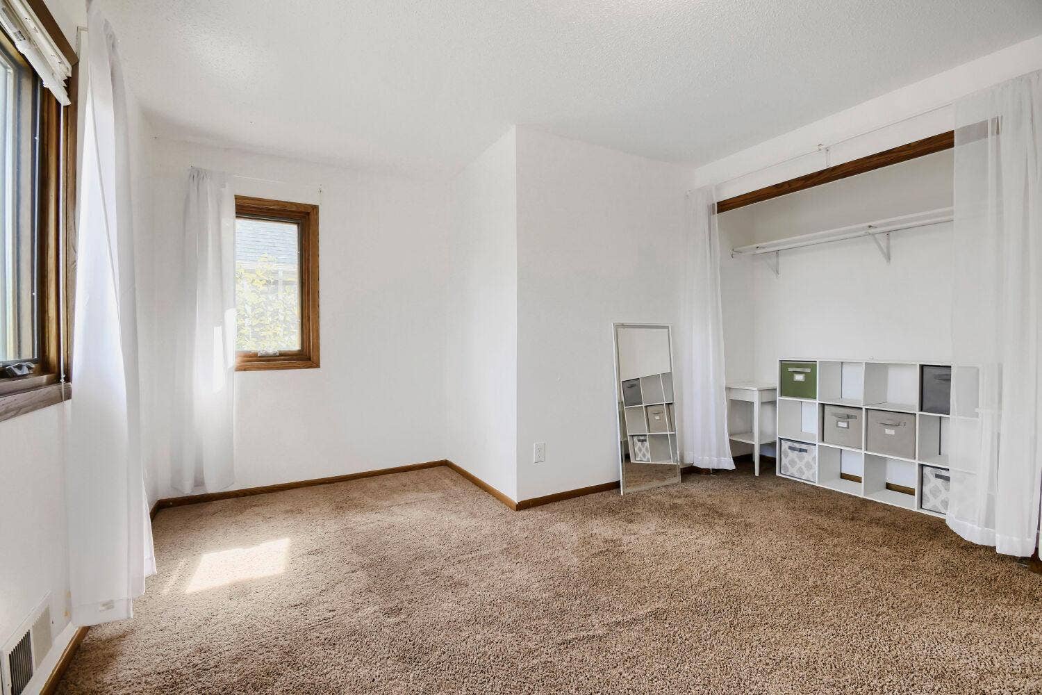 2729 N 3rd Street, 31, Minneapolis, MN 55411