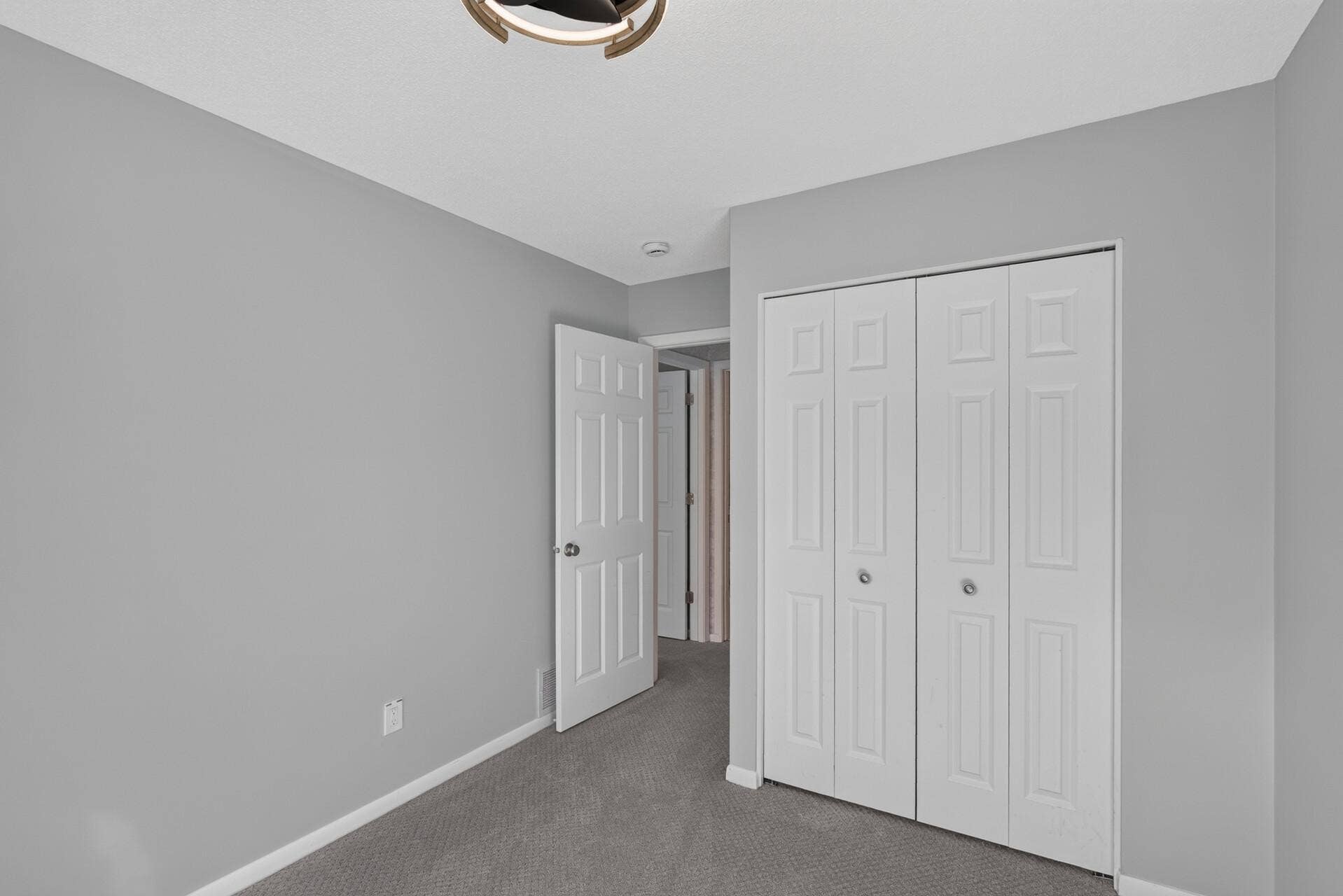 11037 104th Place N, Maple Grove, MN 55369 11037 104th Place N, Maple Grove, MN 55369