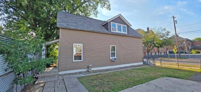 367 Blair Avenue, 102, Saint Paul, MN 55103 20260825_083753.jpg