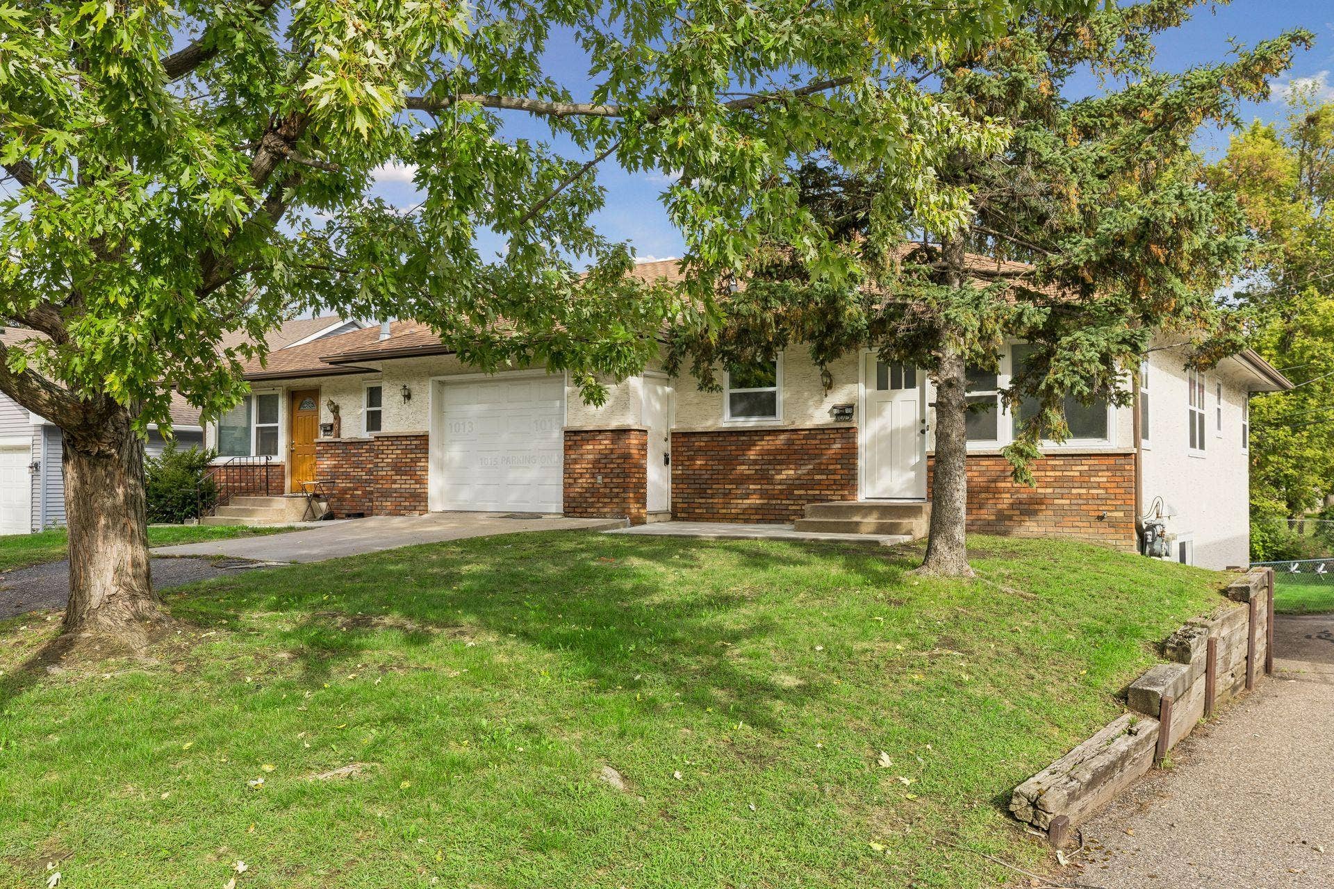 1015 43 1/2 Avenue NE, Columbia Heights, MN 55421 1015 43 1/2 Avenue NE, Columbia Heights, MN 55421