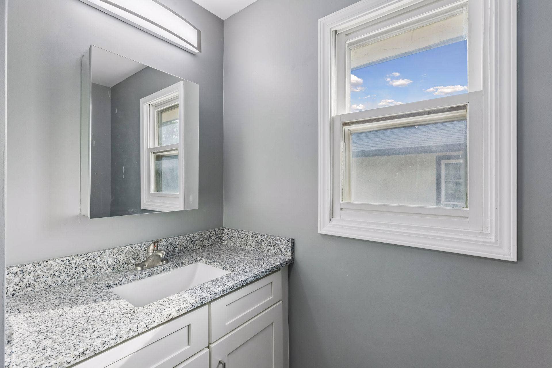 1015 43 1/2 Avenue NE, Columbia Heights, MN 55421 1015 43 1/2 Avenue NE, Columbia Heights, MN 55421
