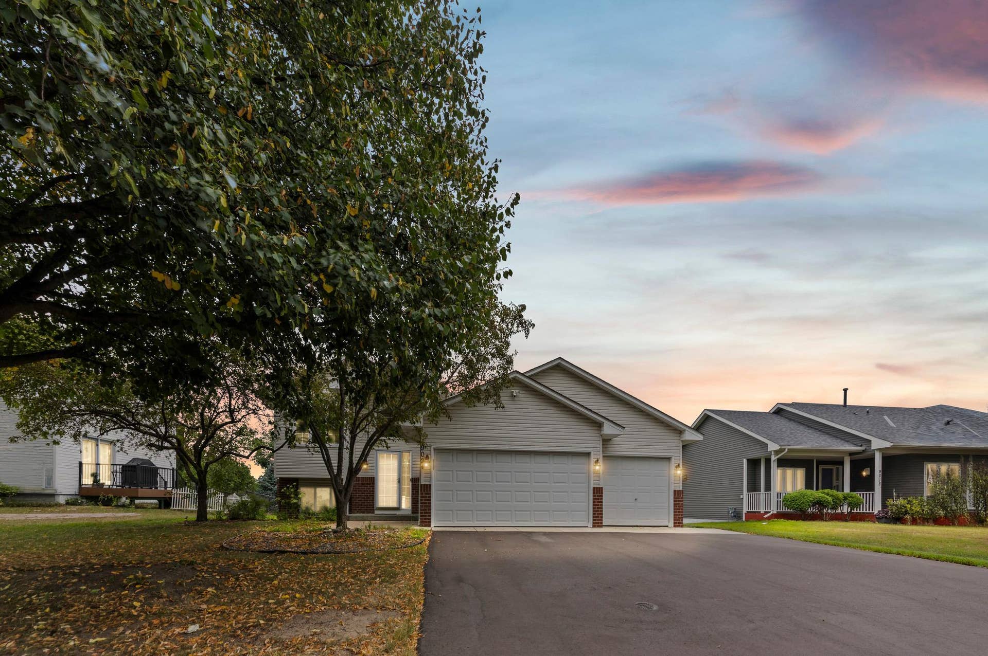 9024 Nevada Avenue N, Brooklyn Park, MN 55445 9024 Nevada Avenue N, Brooklyn Park, MN 55445