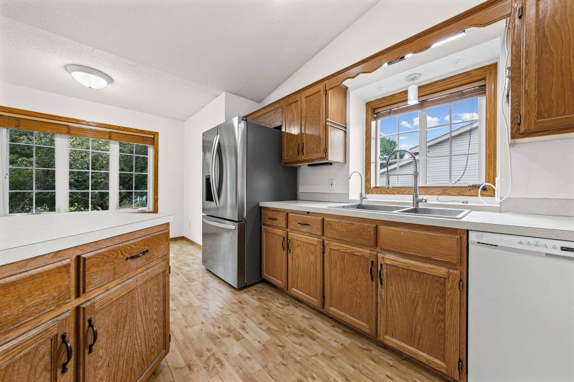9024 Nevada Avenue N, Brooklyn Park, MN 55445 9024 Nevada Avenue N, Brooklyn Park, MN 55445