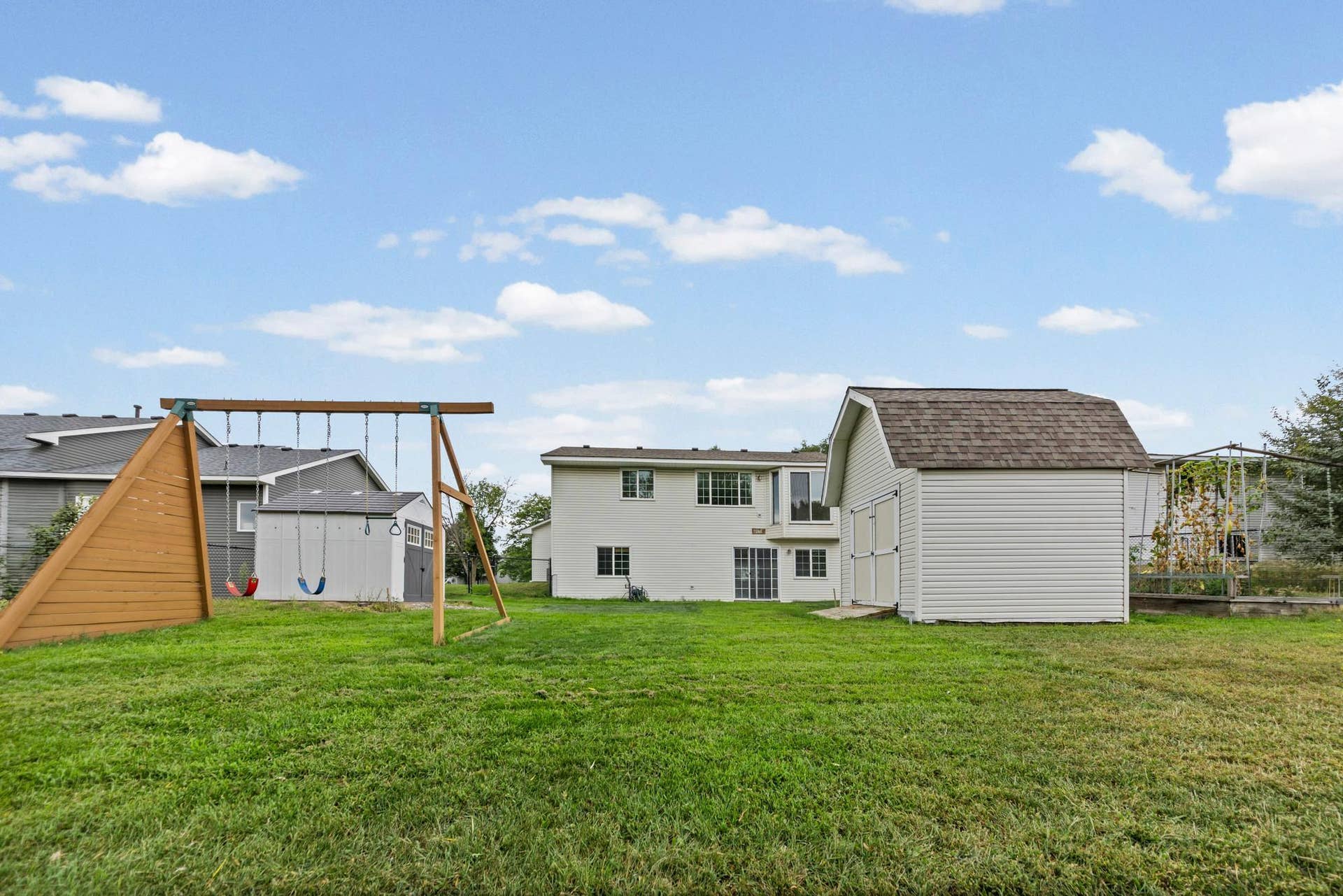 9024 Nevada Avenue N, Brooklyn Park, MN 55445 9024 Nevada Avenue N, Brooklyn Park, MN 55445