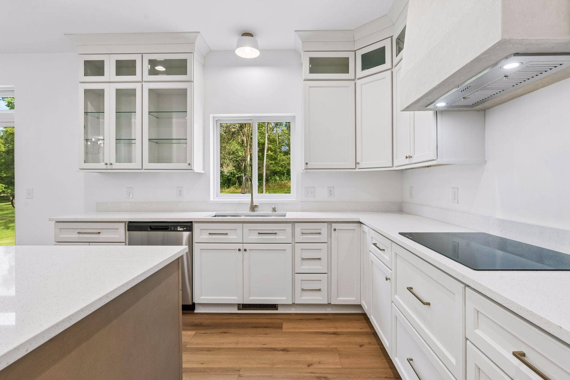10795 191st Avenue NW, Elk River, MN 55330 10795 191st Avenue NW, Elk River, MN 55330