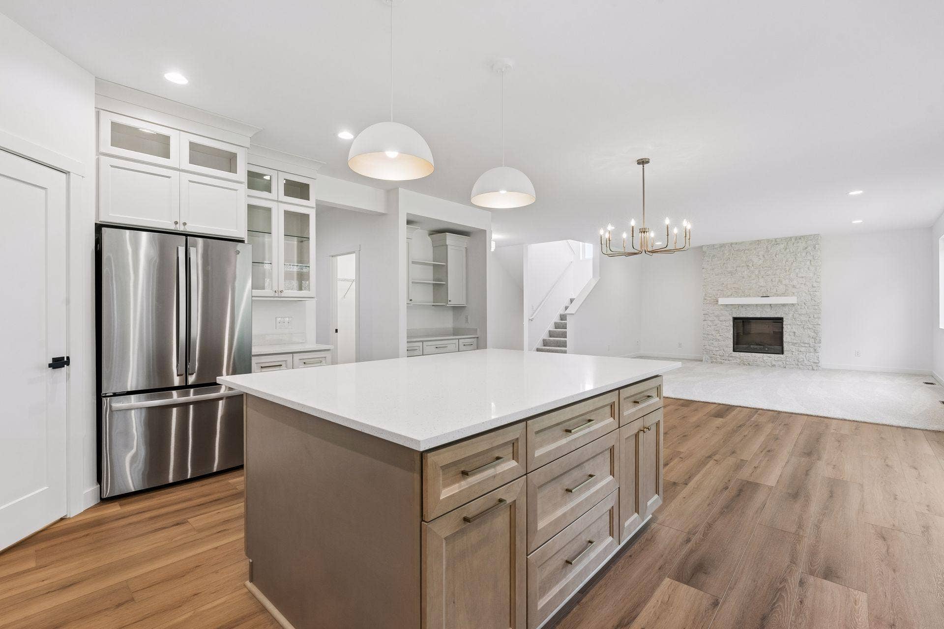 10795 191st Avenue NW, Elk River, MN 55330 10795 191st Avenue NW, Elk River, MN 55330