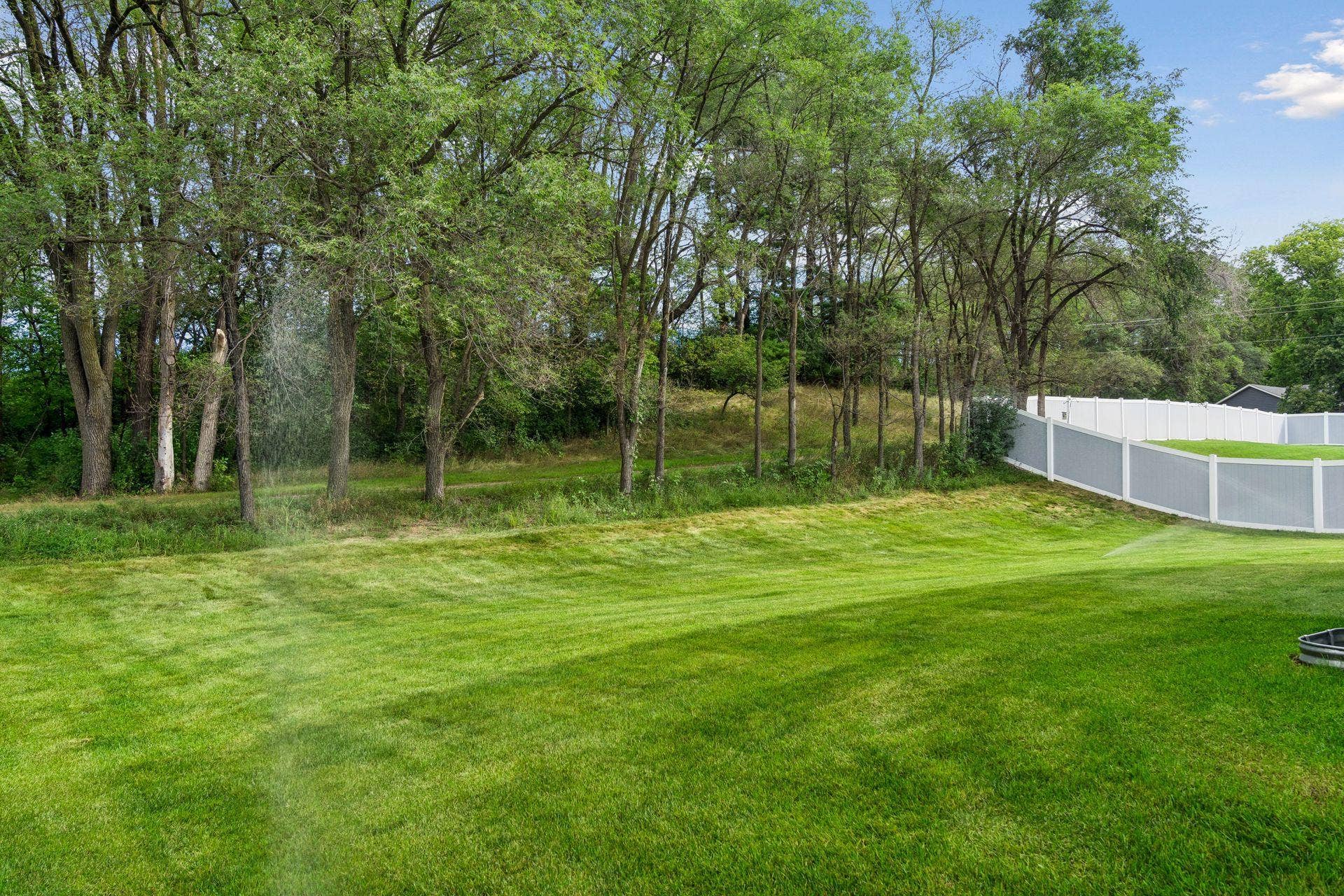 10795 191st Avenue NW, Elk River, MN 55330 10795 191st Avenue NW, Elk River, MN 55330