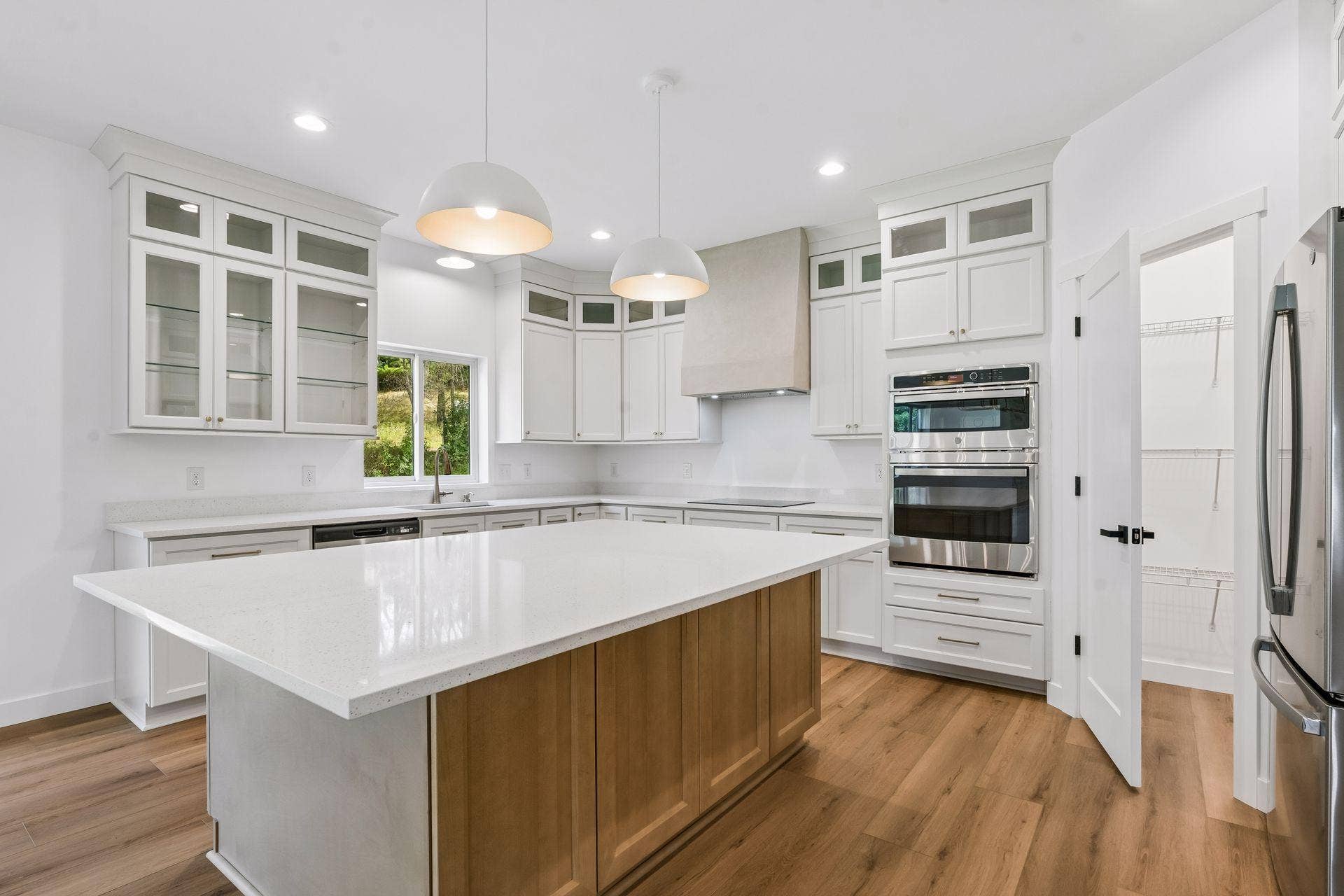 10795 191st Avenue NW, Elk River, MN 55330 10795 191st Avenue NW, Elk River, MN 55330