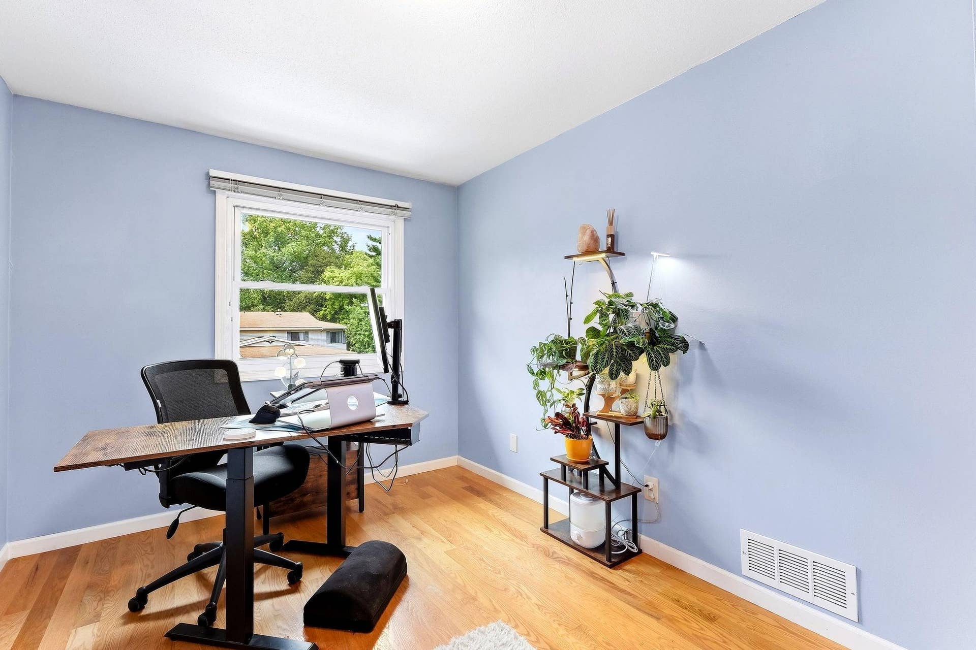 278 Morningside Circle, 88, Saint Paul, MN 55119 18-web-or-mls-278-Morningside-Cir-18.jpg