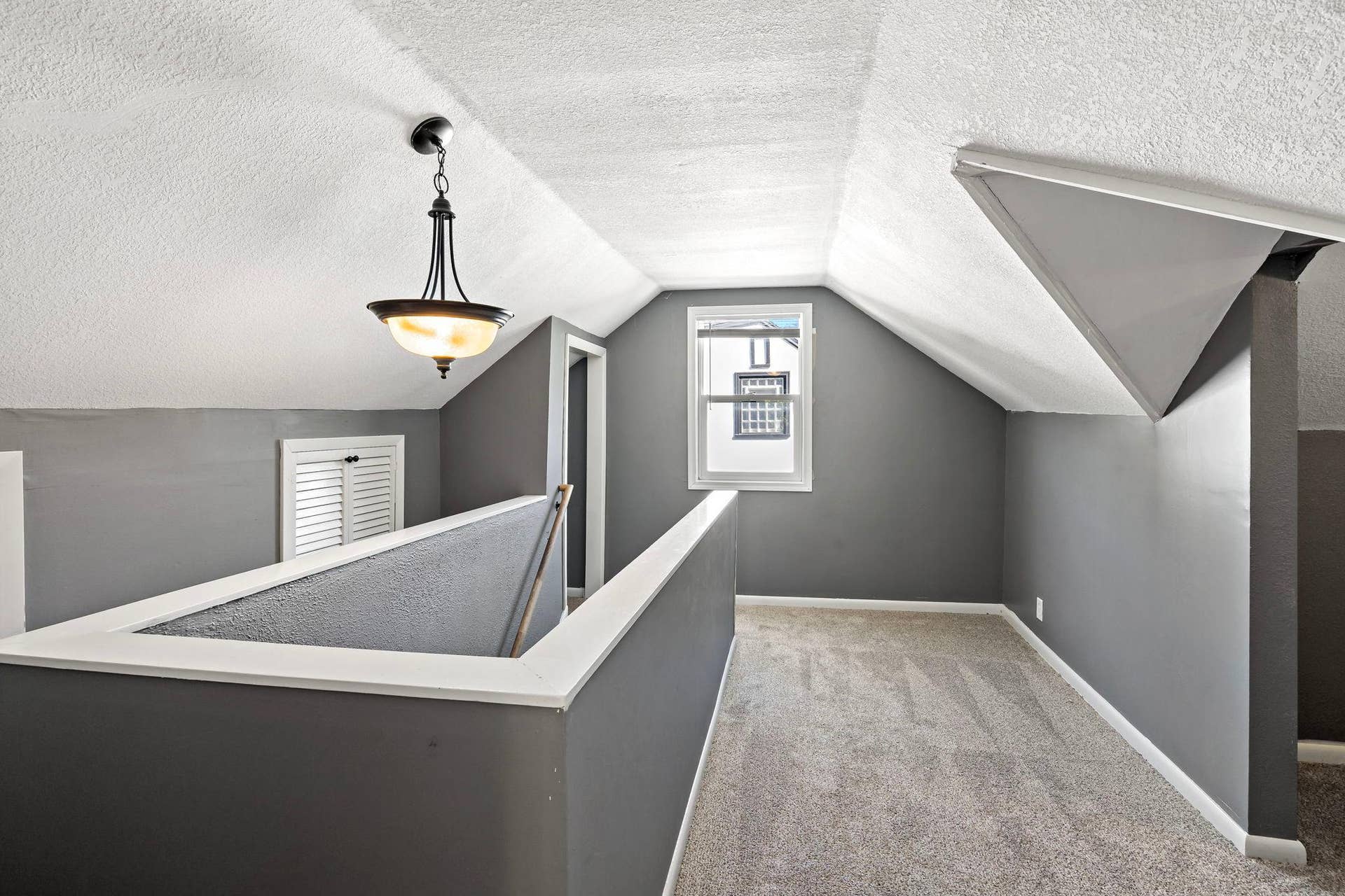 63 Iowa Avenue W, 97, Saint Paul, MN 55117 41-web-or-mls-63 Iowa Ave W St Paul MN_0045.jpg