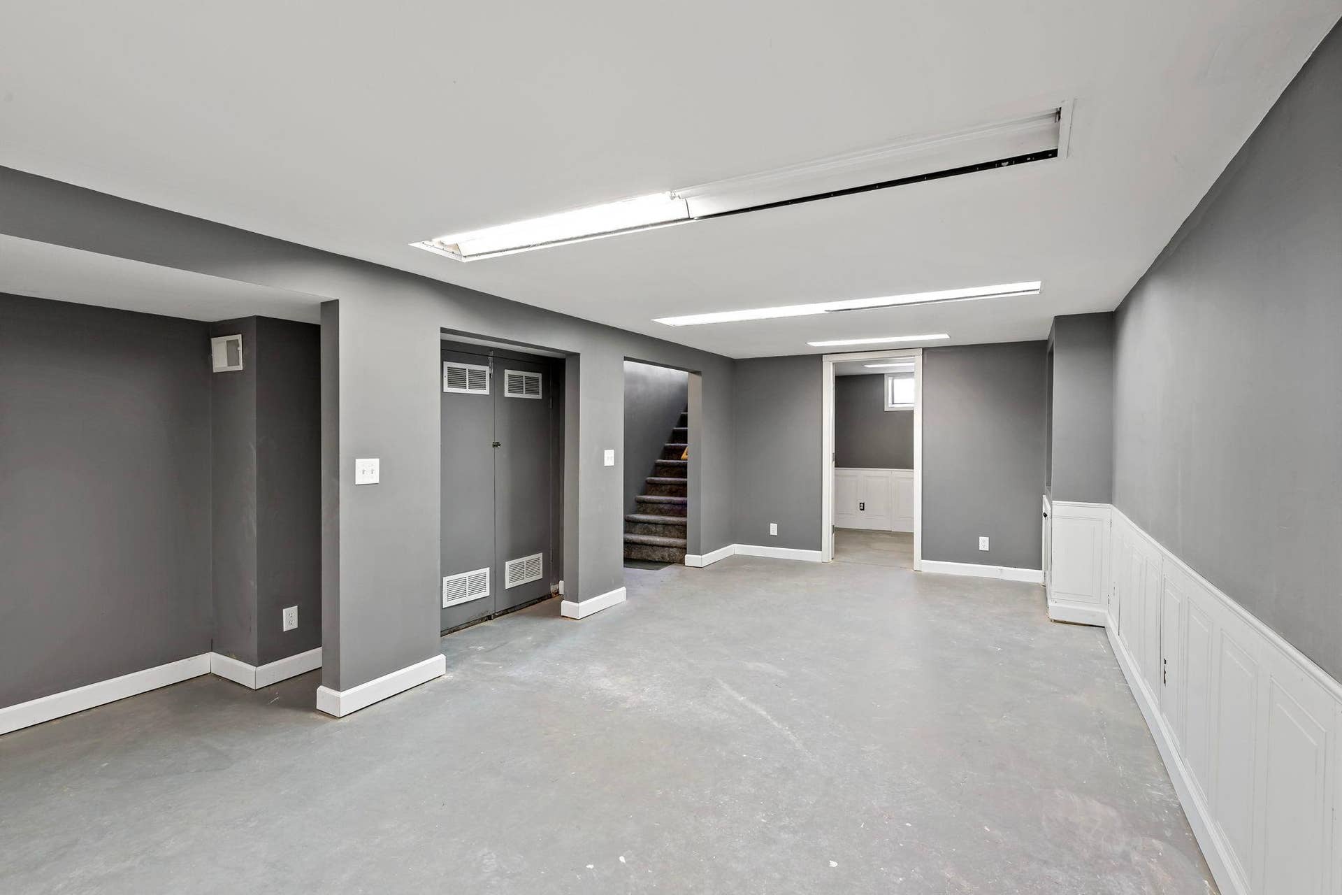63 Iowa Avenue W, 97, Saint Paul, MN 55117 26-web-or-mls-63 Iowa Ave W St Paul MN_0030.jpg