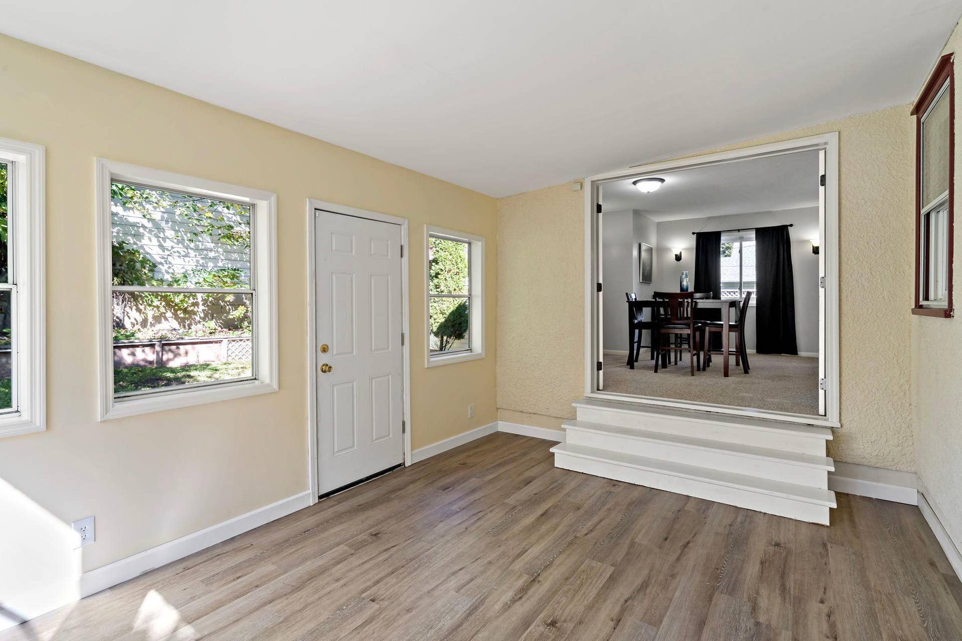 63 Iowa Avenue W, 97, Saint Paul, MN 55117 33-web-or-mls-63 Iowa Ave W St Paul MN_0037.jpg