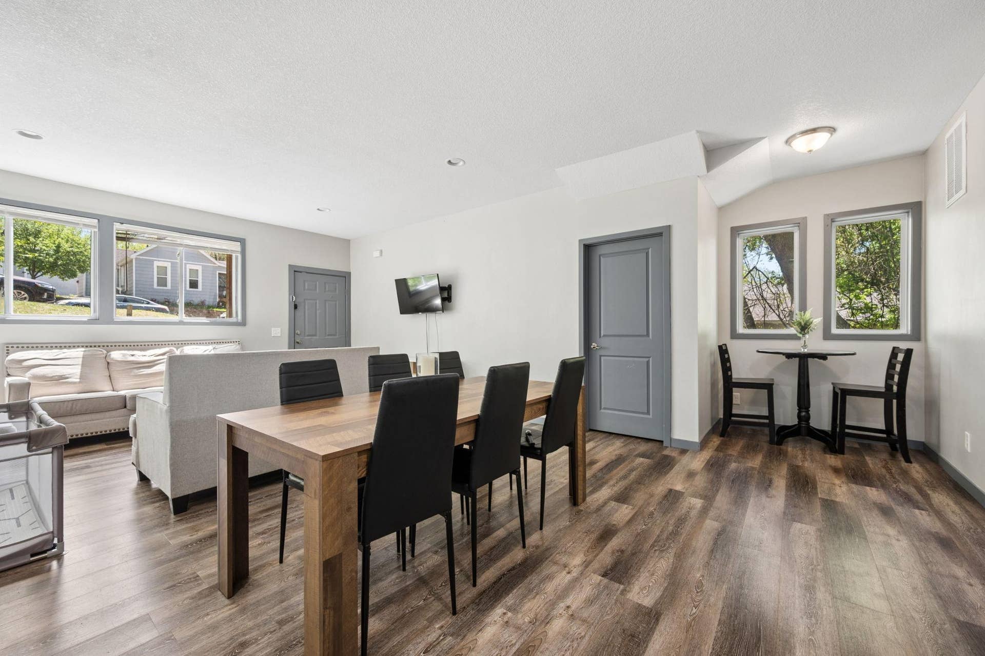211 Belvidere Street E, 104, Saint Paul, MN 55107 42-web-or-mls-FSF_1551.jpg