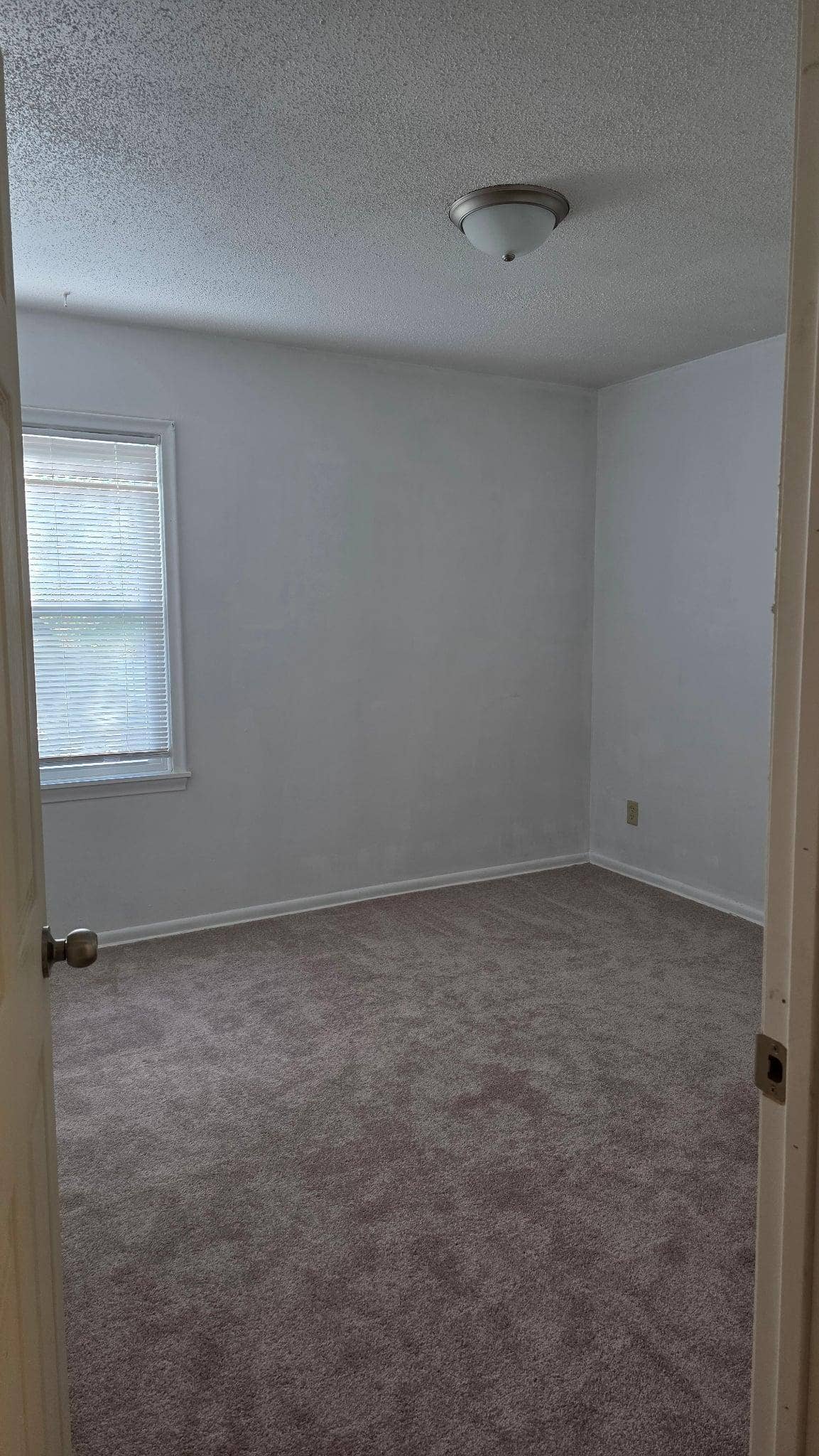 2806 Emerson Avenue N, 31, Minneapolis, MN 55411 2806 Emerson 10.jpg