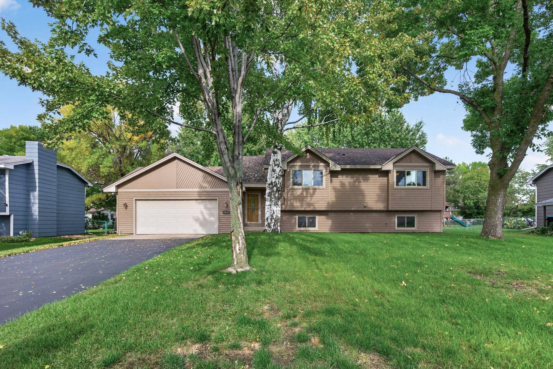 11012 Xylon Lane N, Champlin, MN 55316 02_11012_Xylon2_mls.jpg