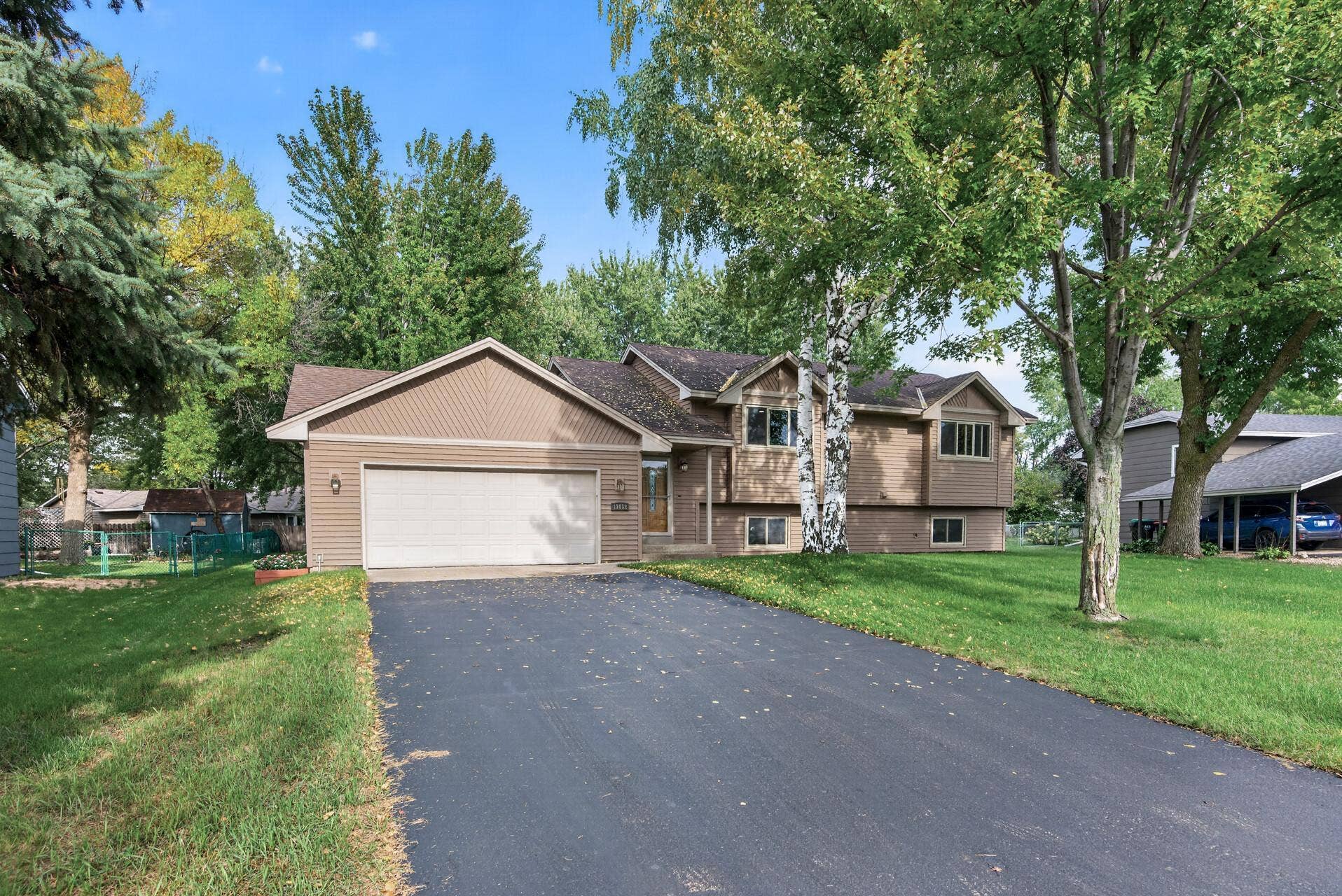 11012 Xylon Lane N, Champlin, MN 55316 03_11012_Xylon3_mls.jpg