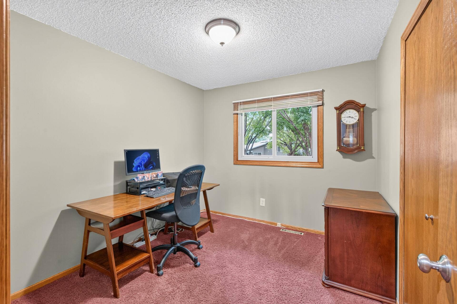11012 Xylon Lane N, Champlin, MN 55316 15_11012_Xylon15_mls.jpg