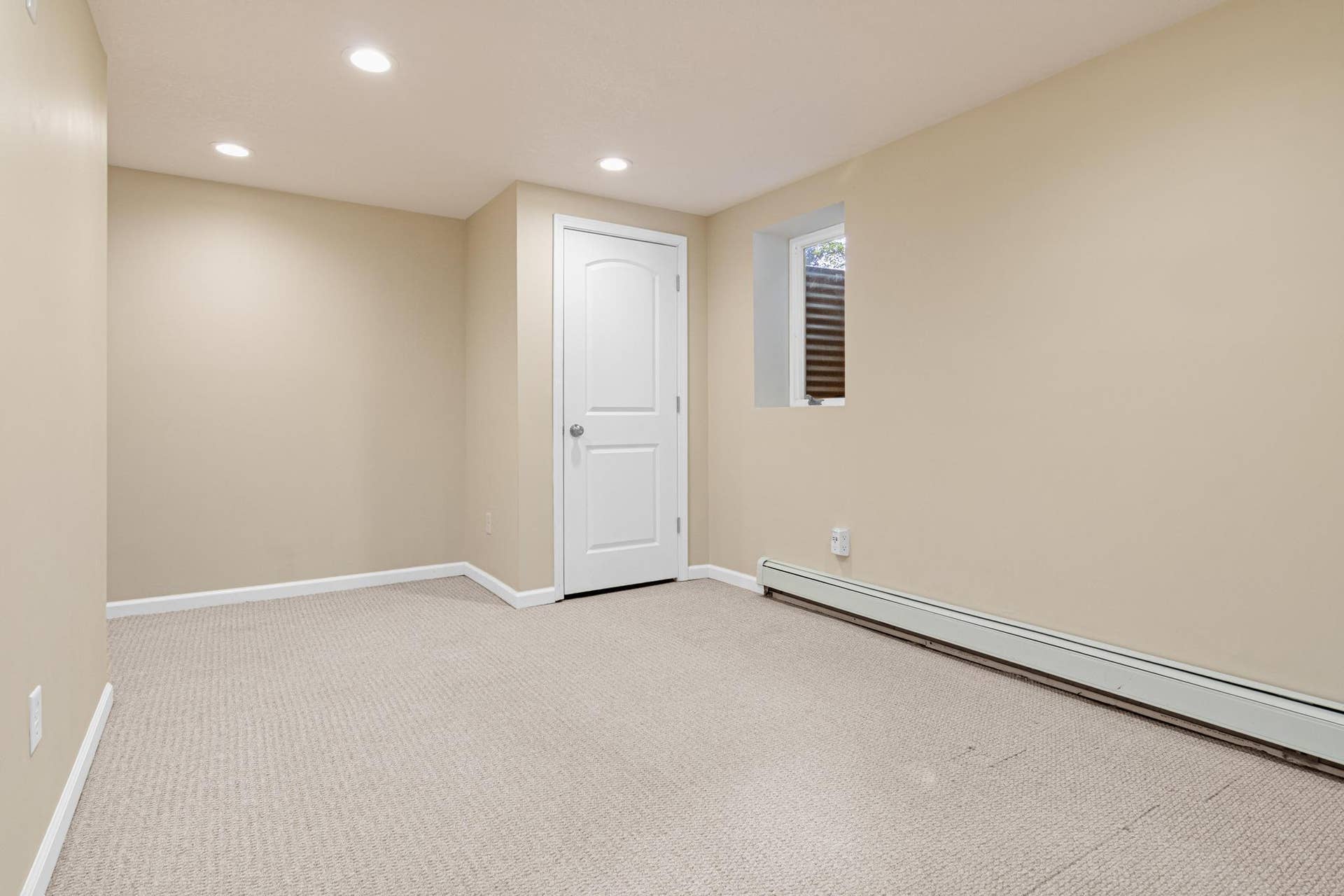 2171 Juno Ave-22.jpg