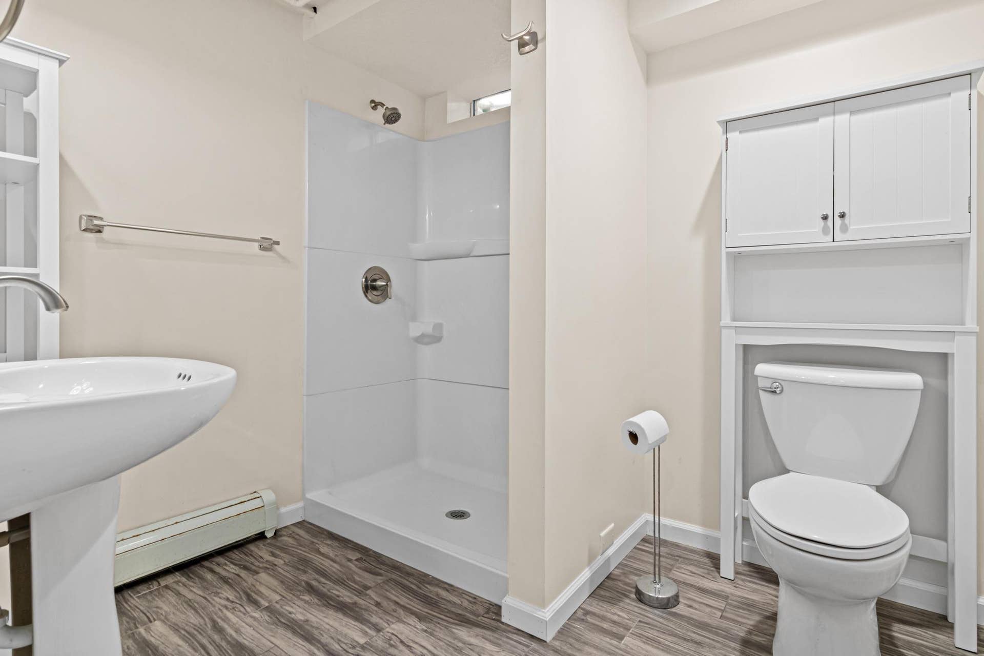 2171 Juno Ave-28.jpg