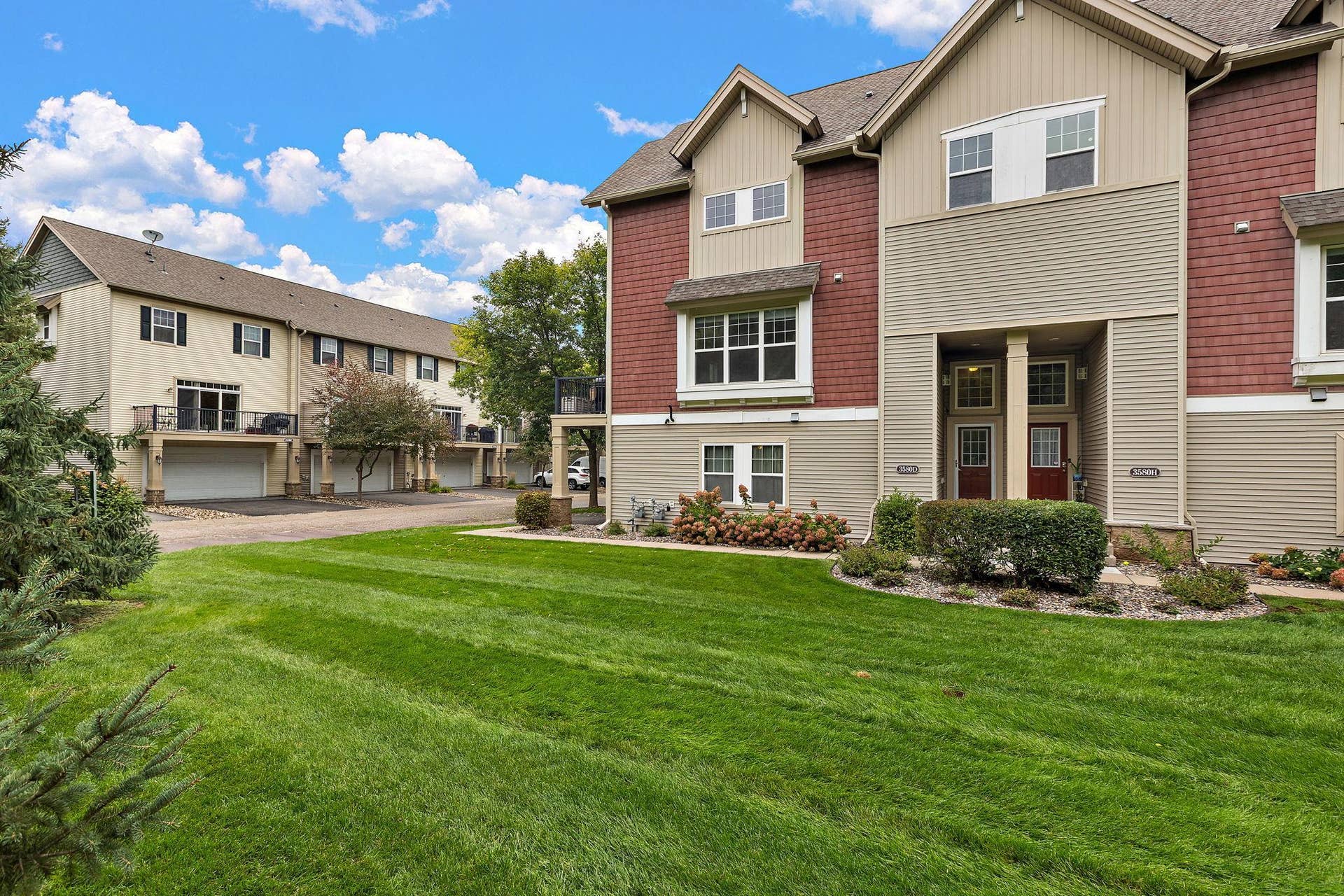 3580 Hazel Trail, #D, Woodbury, MN 55129 3580 Hazel Trail, #D, Woodbury, MN 55129